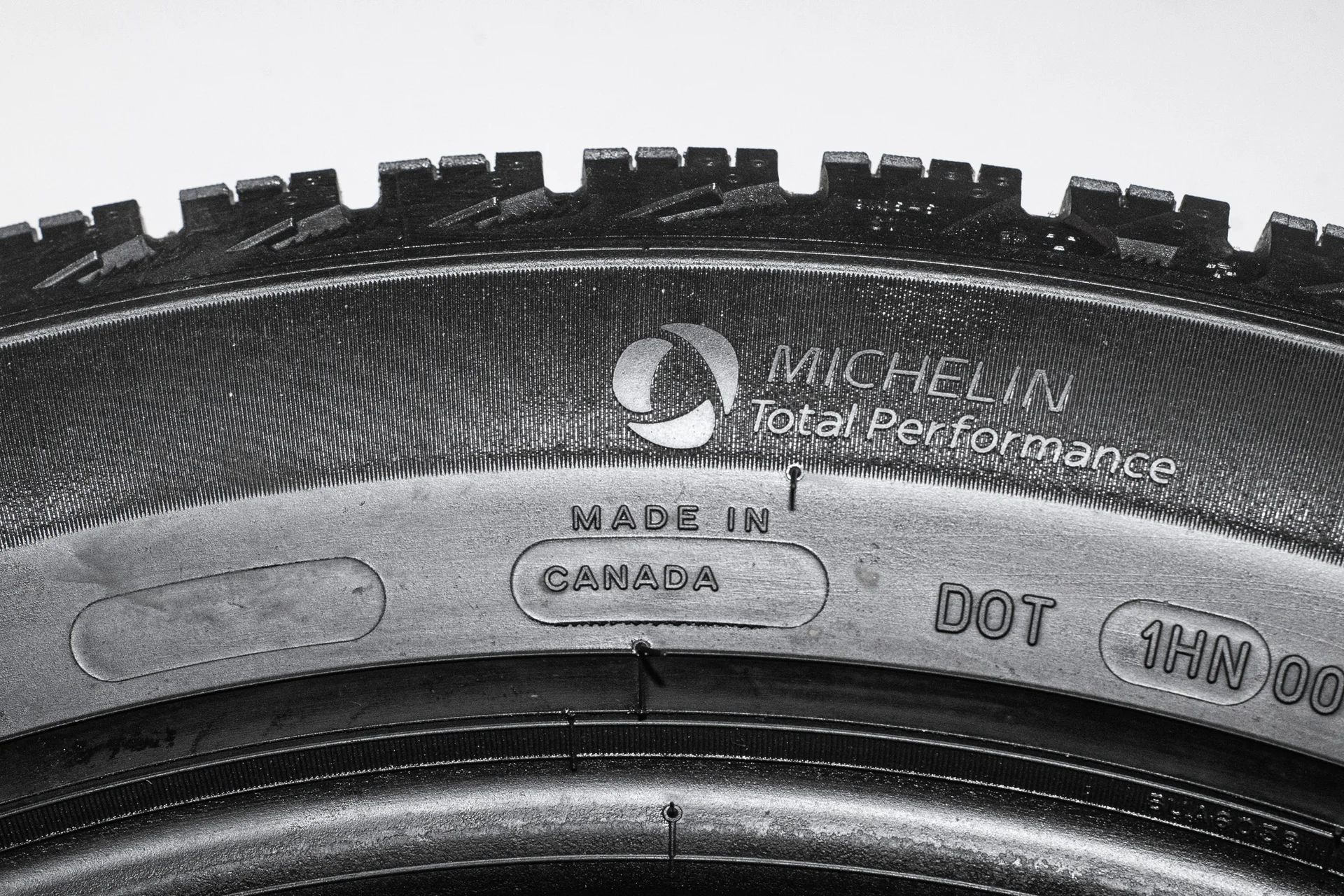 Michelin X-Ice Snow SUV 235/50 R20 104T - миниатюра 10
