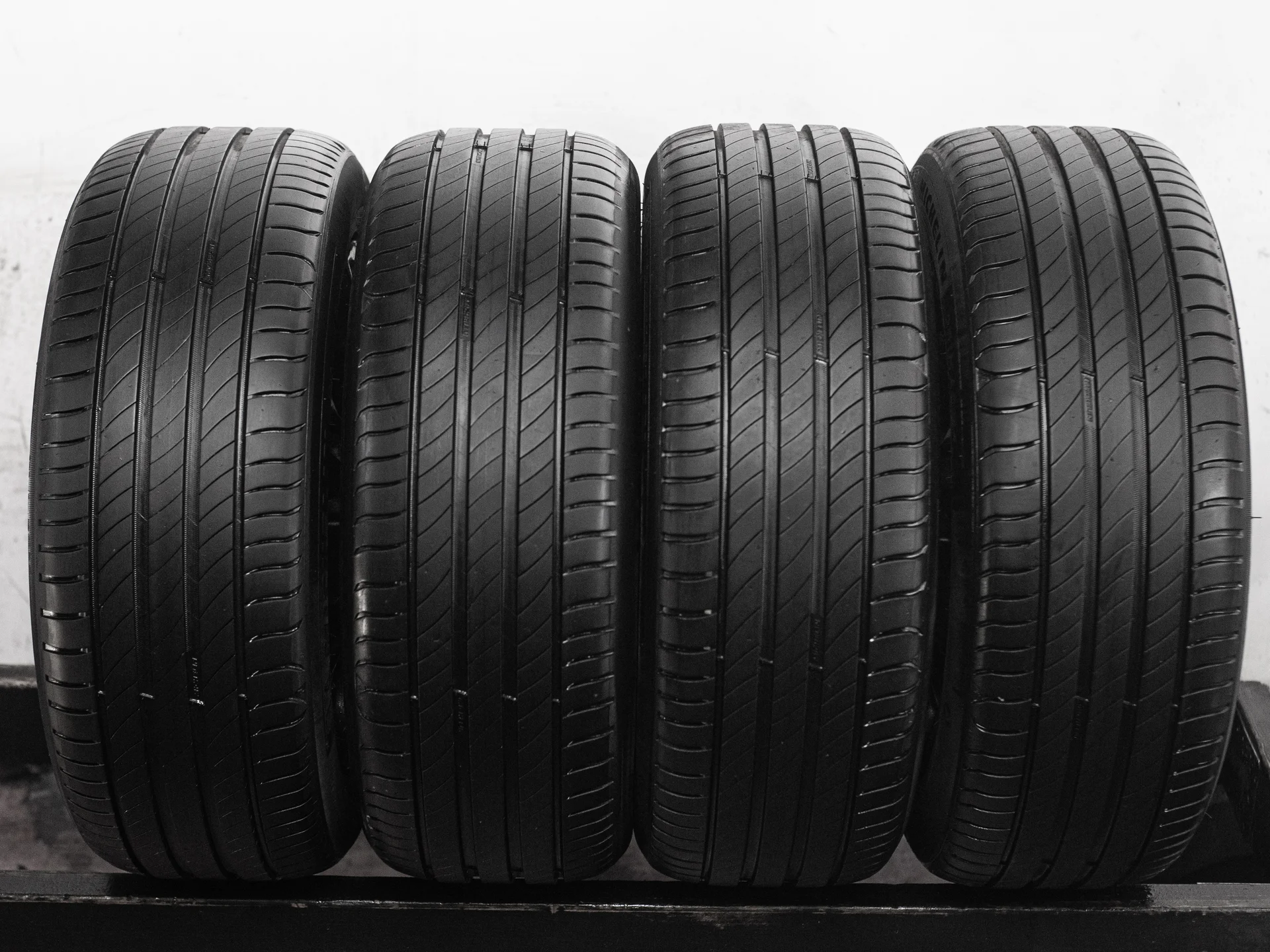 Michelin Primacy 4 205/55 R16 91V - изображение 1