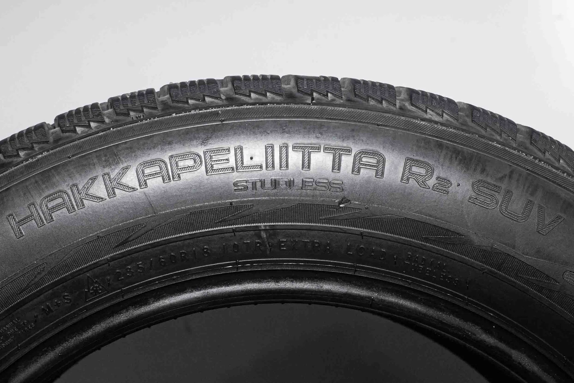 Nokian Hakkapeliitta R2 SUV 235/60 R18 107R XL - миниатюра 9