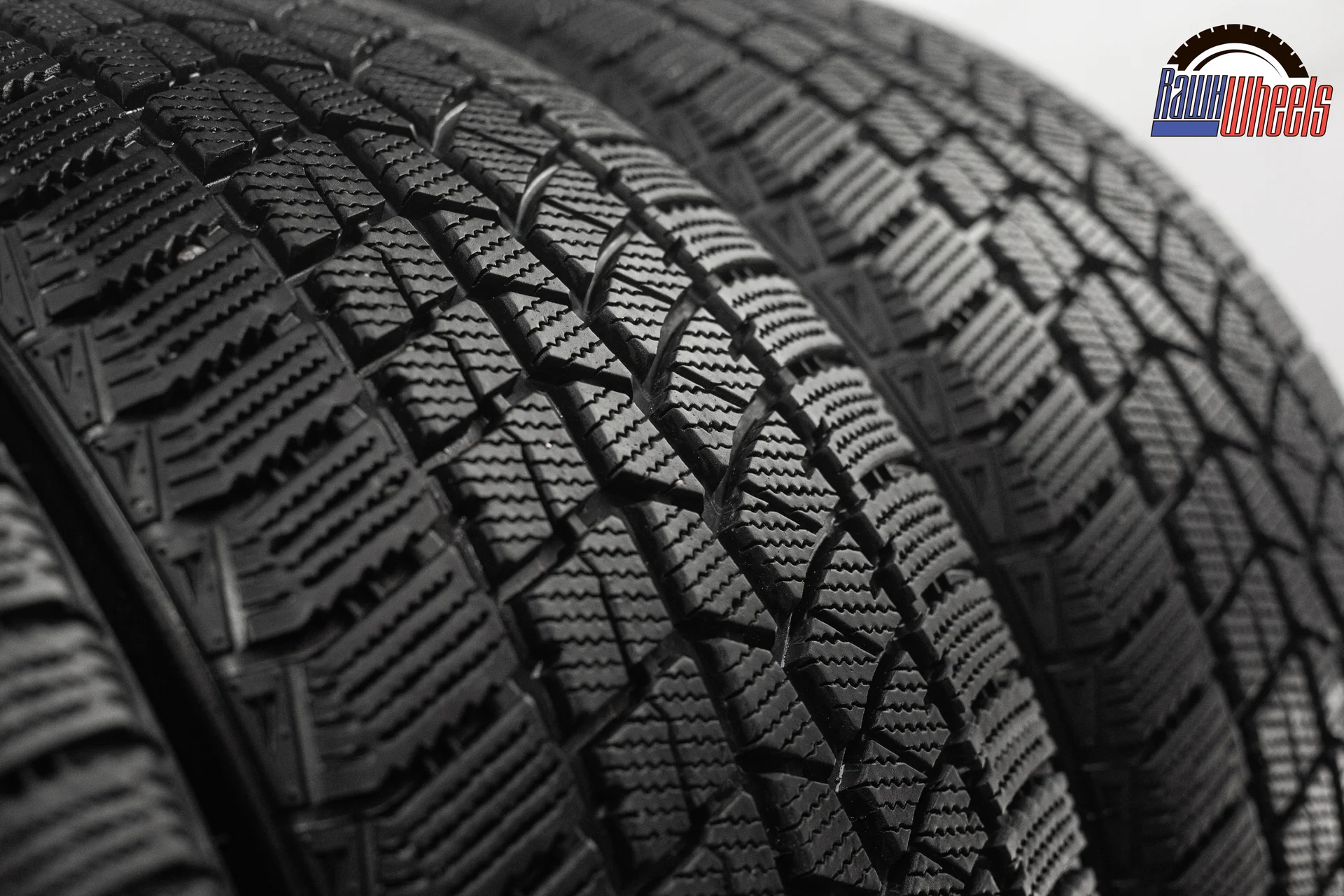 Doublestar Waterking DW02 245/40 R20 99T - миниатюра 3