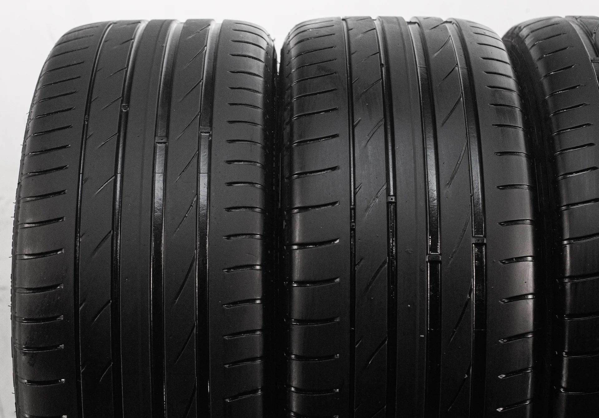 Maxxis Victra Sport 5 245/40 R18 97Y - миниатюра 6