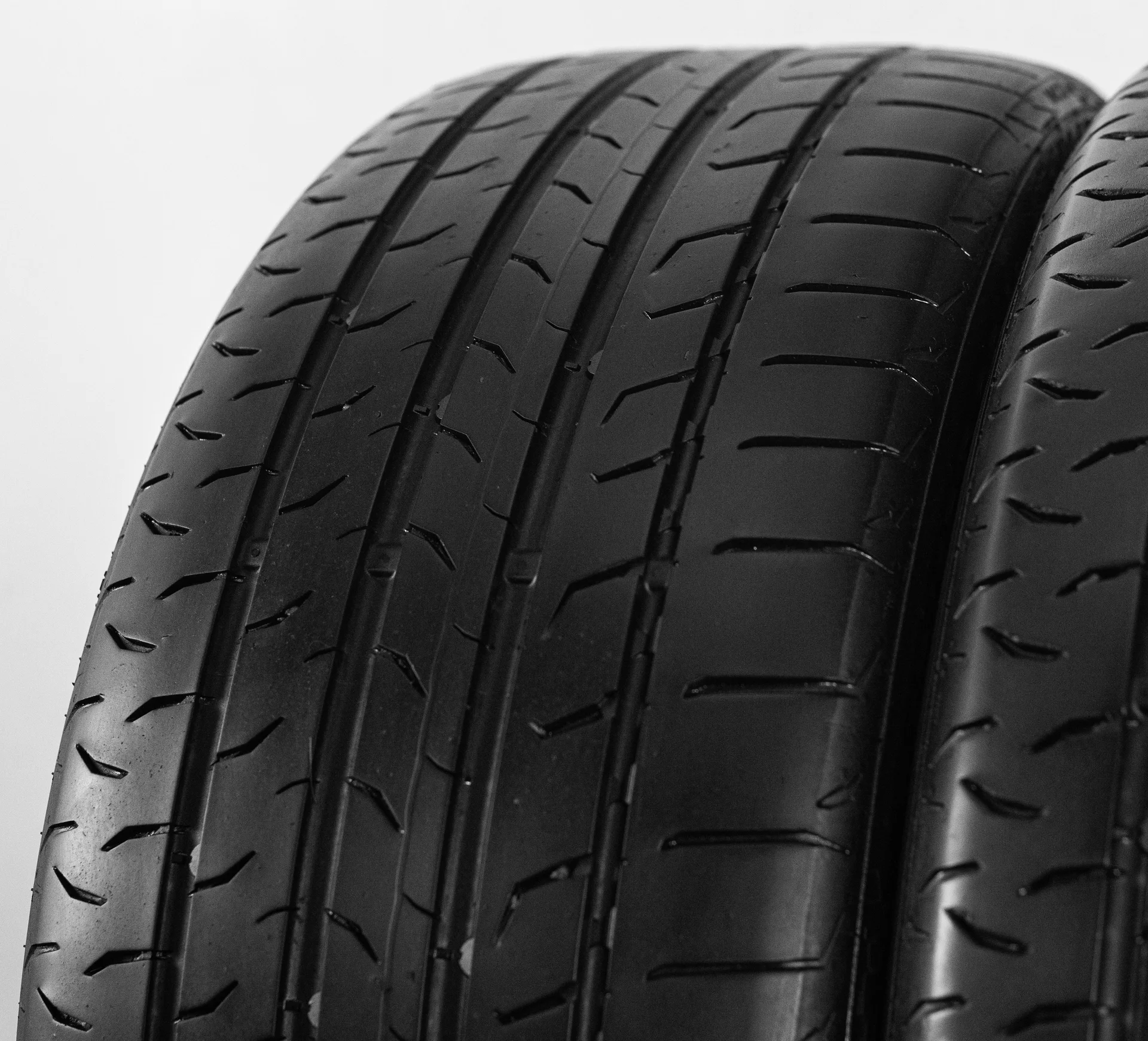 Continental MaxContact MC6 245/45 R20 103V - миниатюра 3