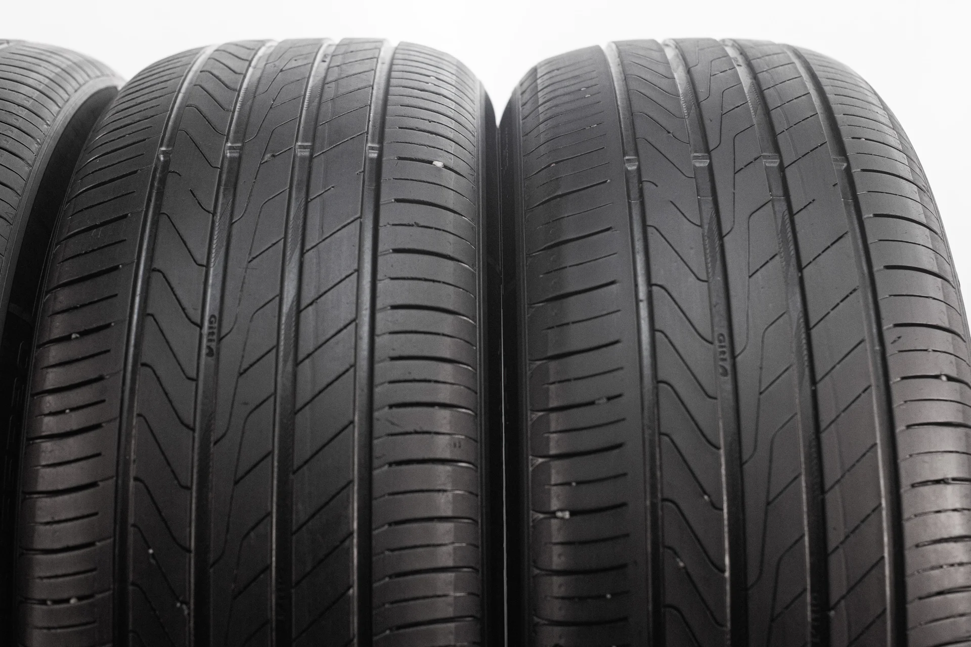 Giti GitiControl P10 255/55 R20 110W XL - миниатюра 4