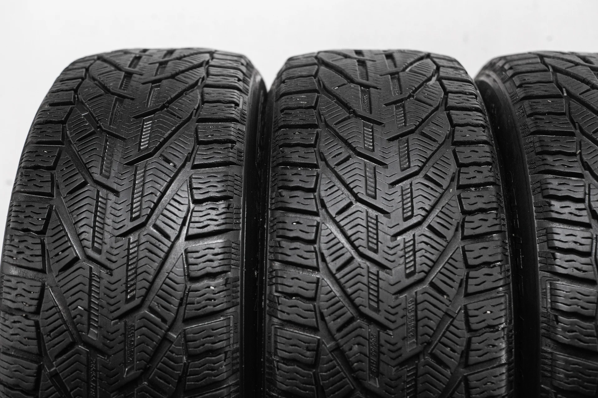 Tigar SUV Winter 235/55 R19 105V XL - миниатюра 5