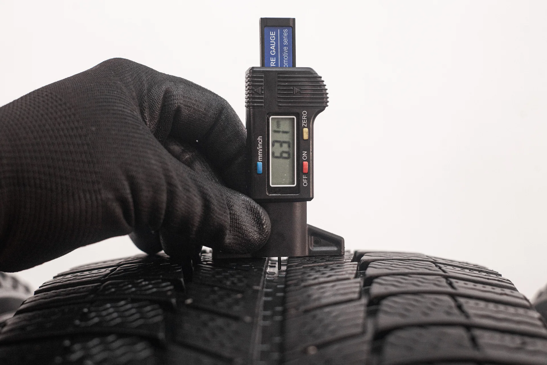 Michelin X-Ice XI3 235/55 R17 99H - миниатюра 2