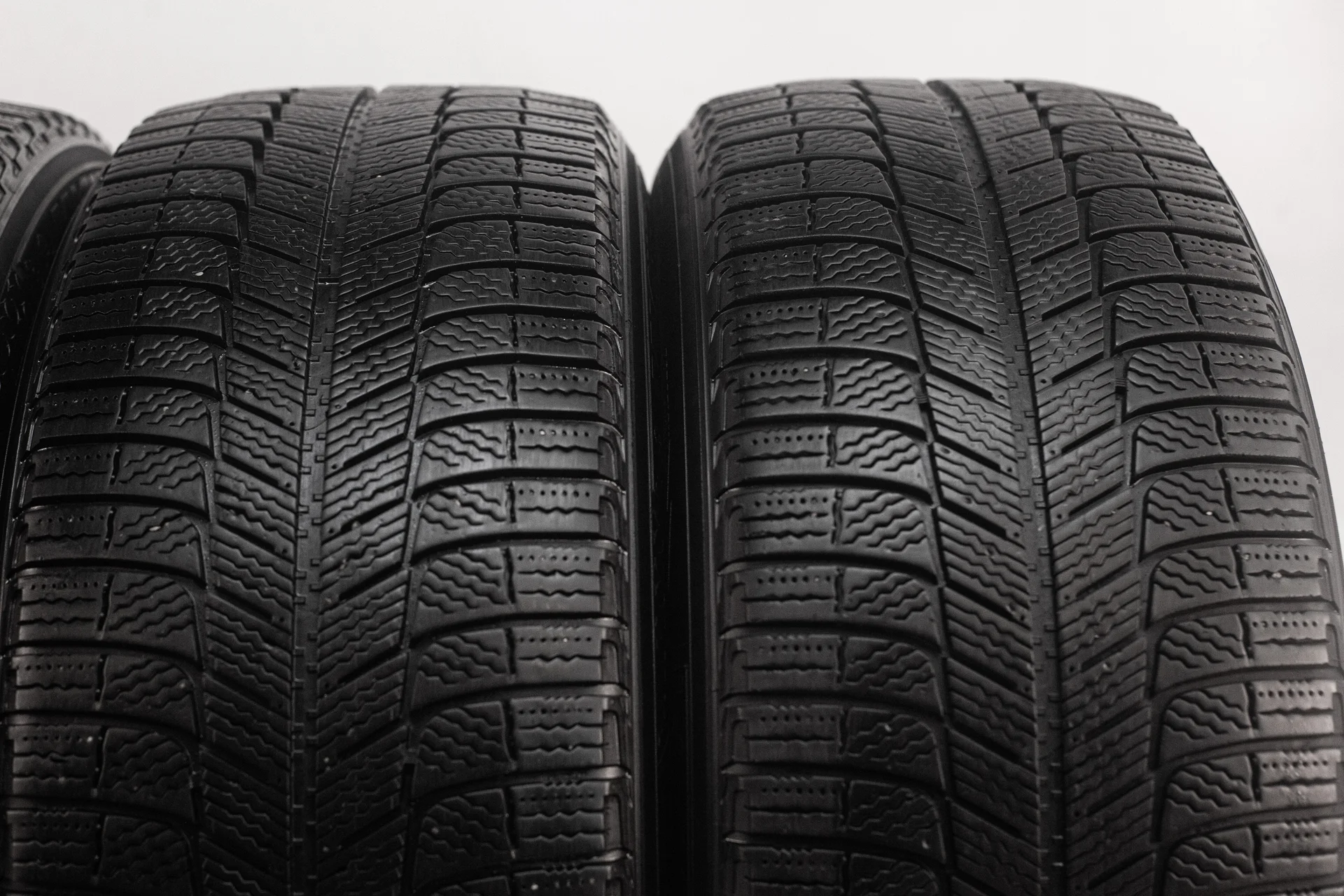 Michelin X-Ice XI3 235/55 R17 99H - миниатюра 4