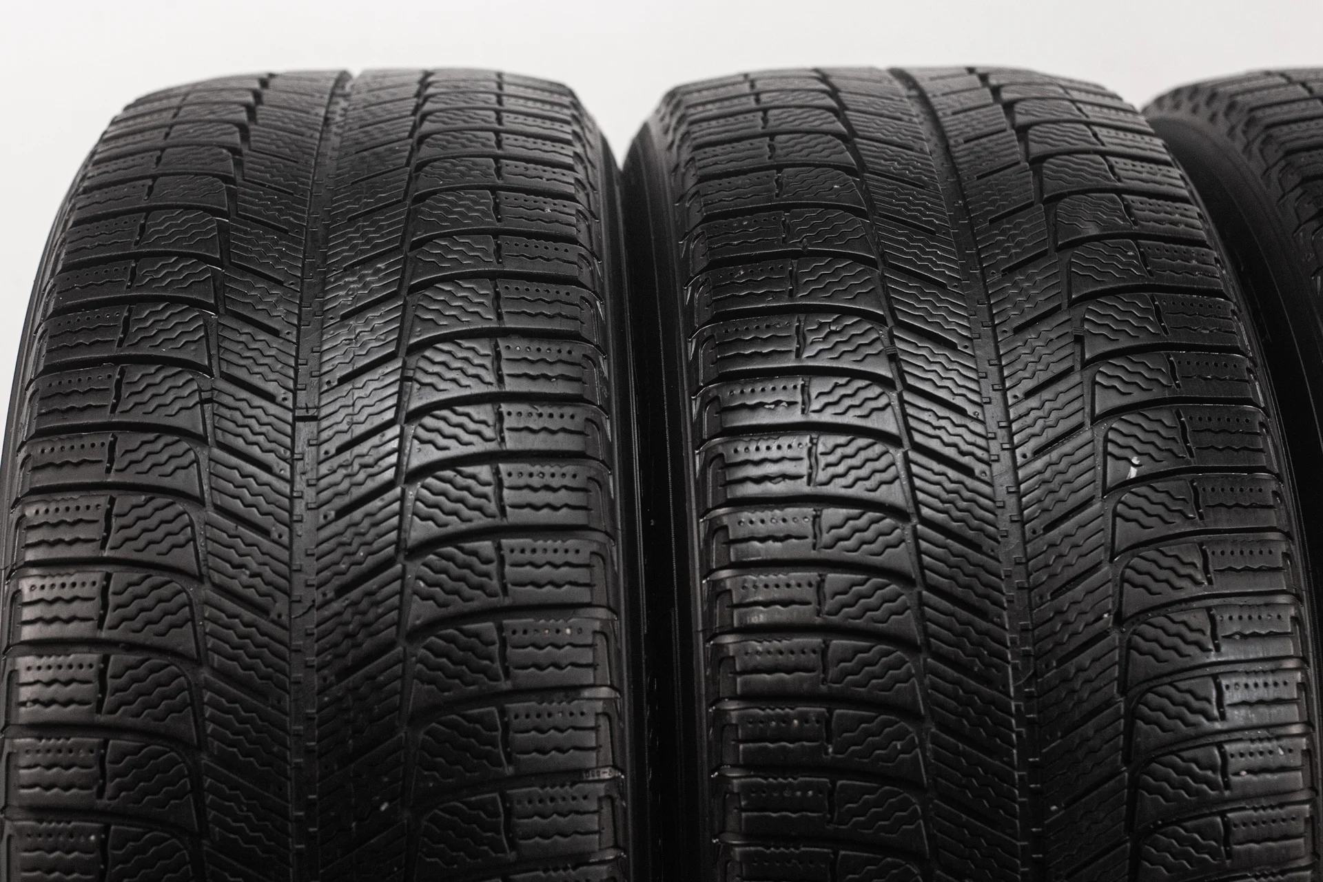 Michelin X-Ice XI3 235/55 R17 99H - миниатюра 5