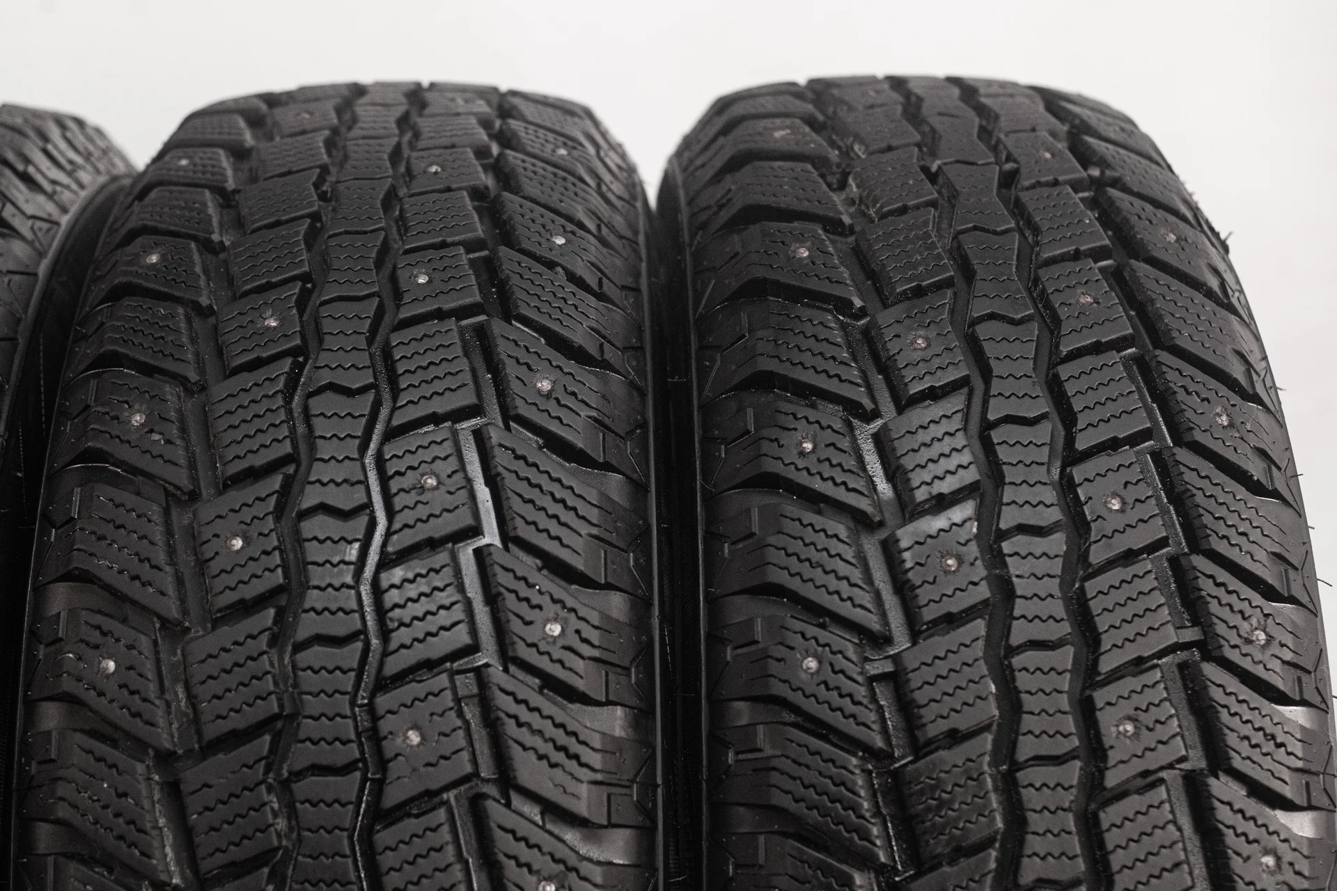 Sailun Ice Blazer WST2 LT 235/65 R18 106T - миниатюра 4