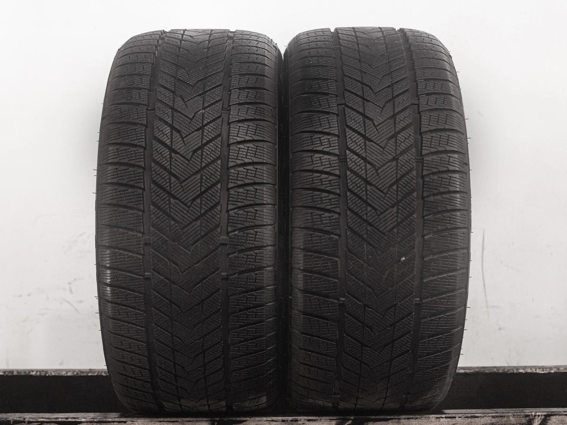 [2 шт] Roadmarch Winter Xpro 999 275/40 R19 105V XL