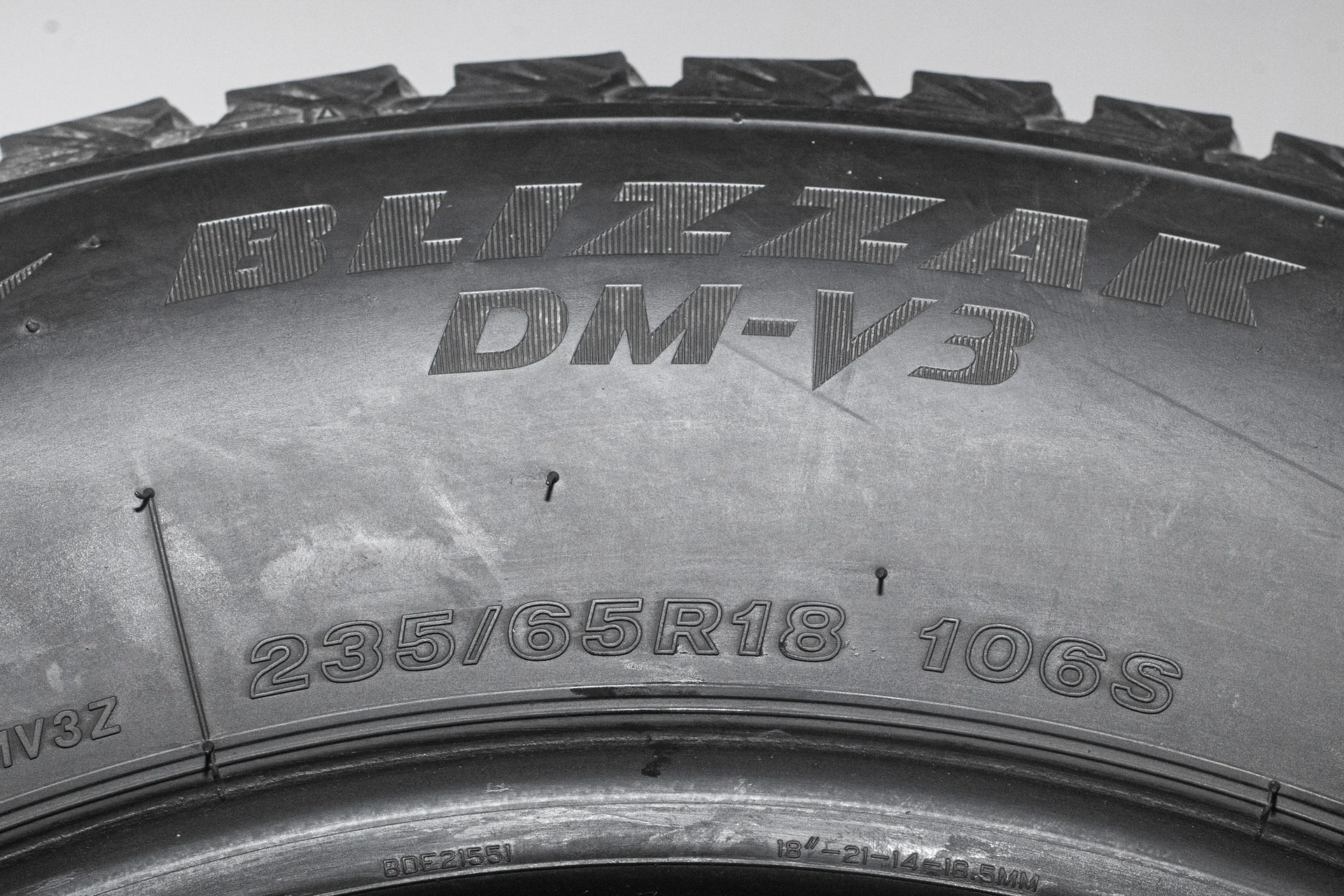 Bridgestone Blizzak DM V3 235/65 R18 106S - миниатюра 8
