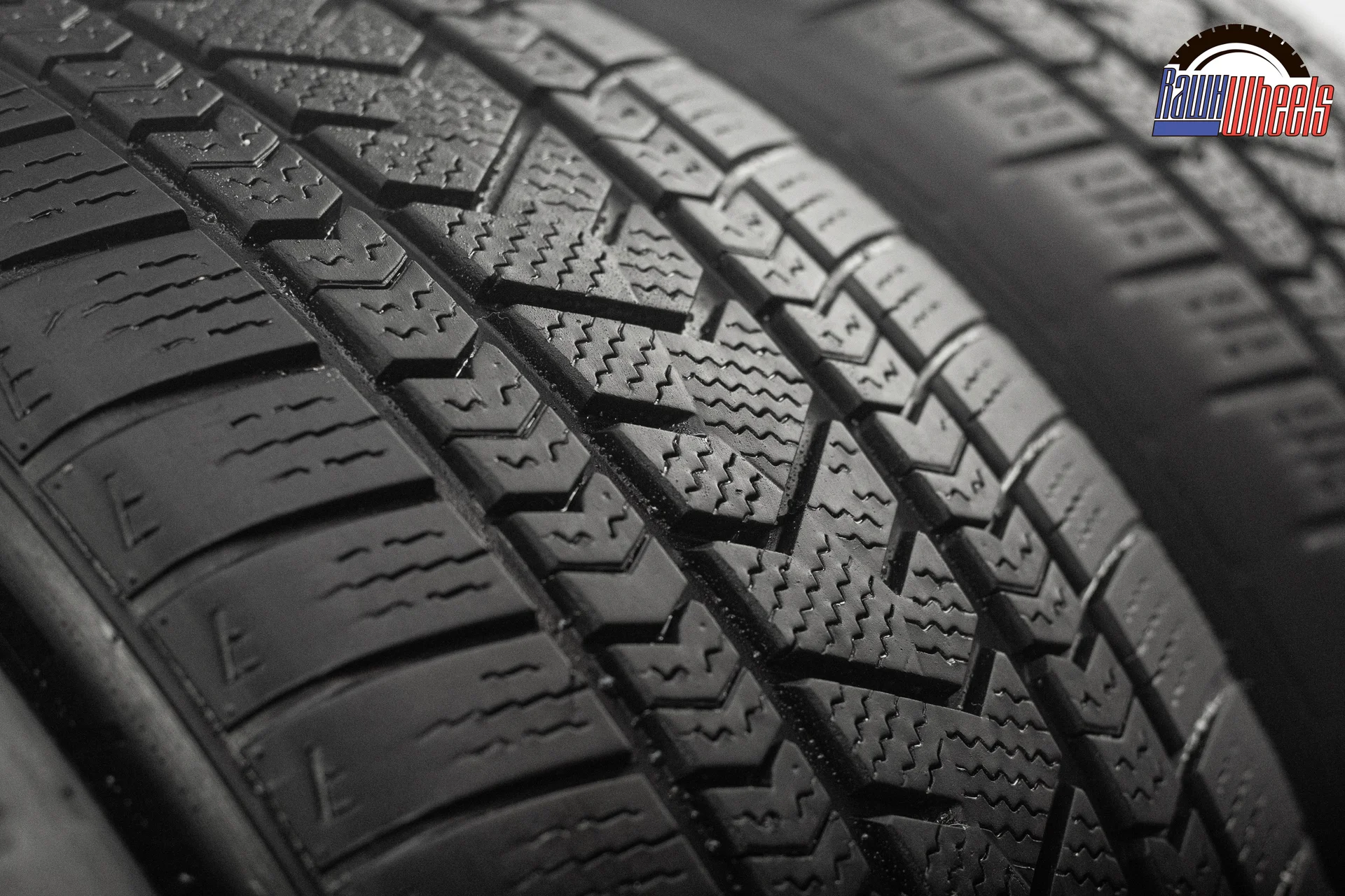 Tourador Winter Pro TSU1 245/45 R19 102V - миниатюра 3