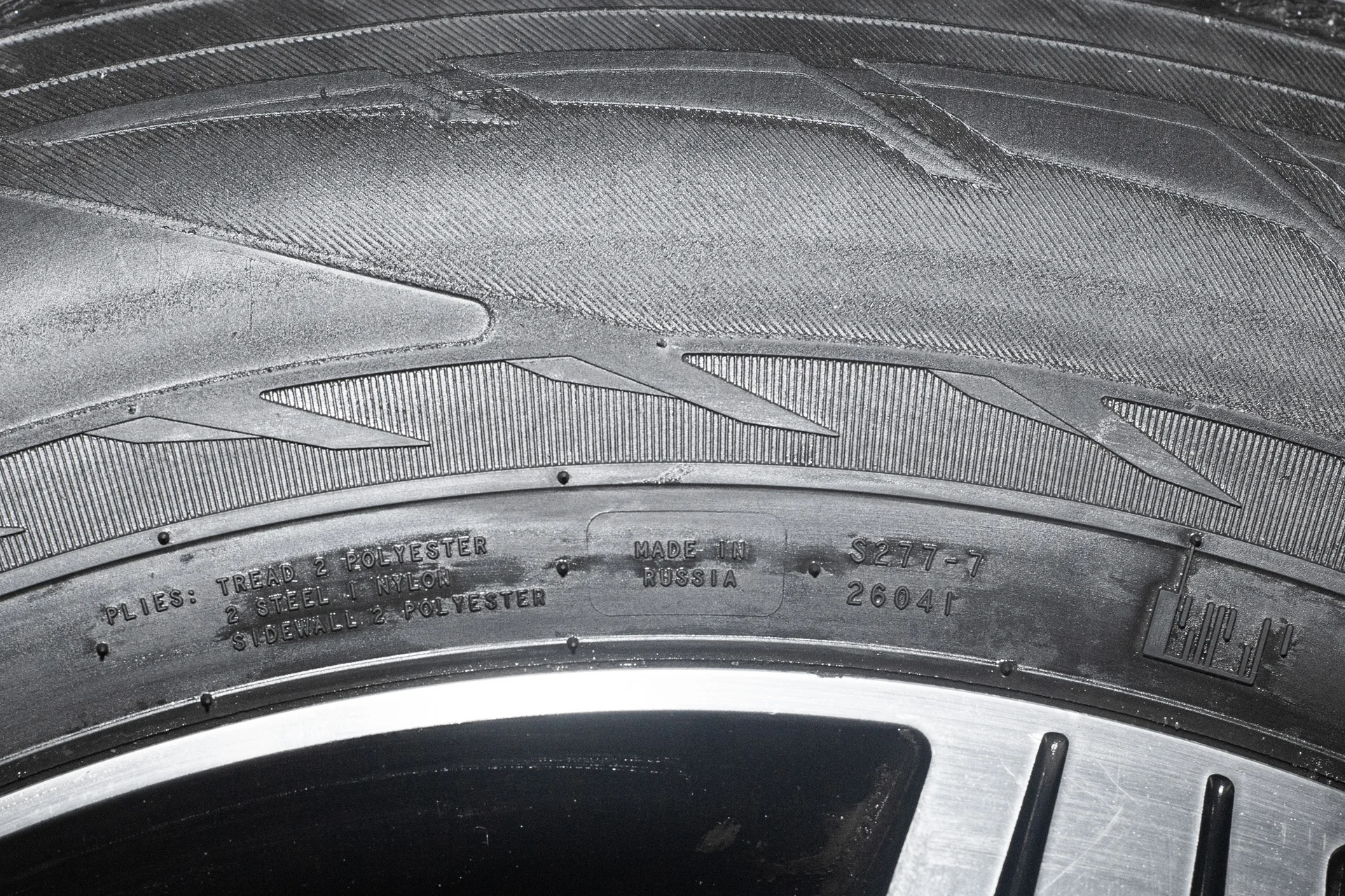 Nokian Hakkapeliitta R2 SUV 245/65 R17 111R XL - миниатюра 9