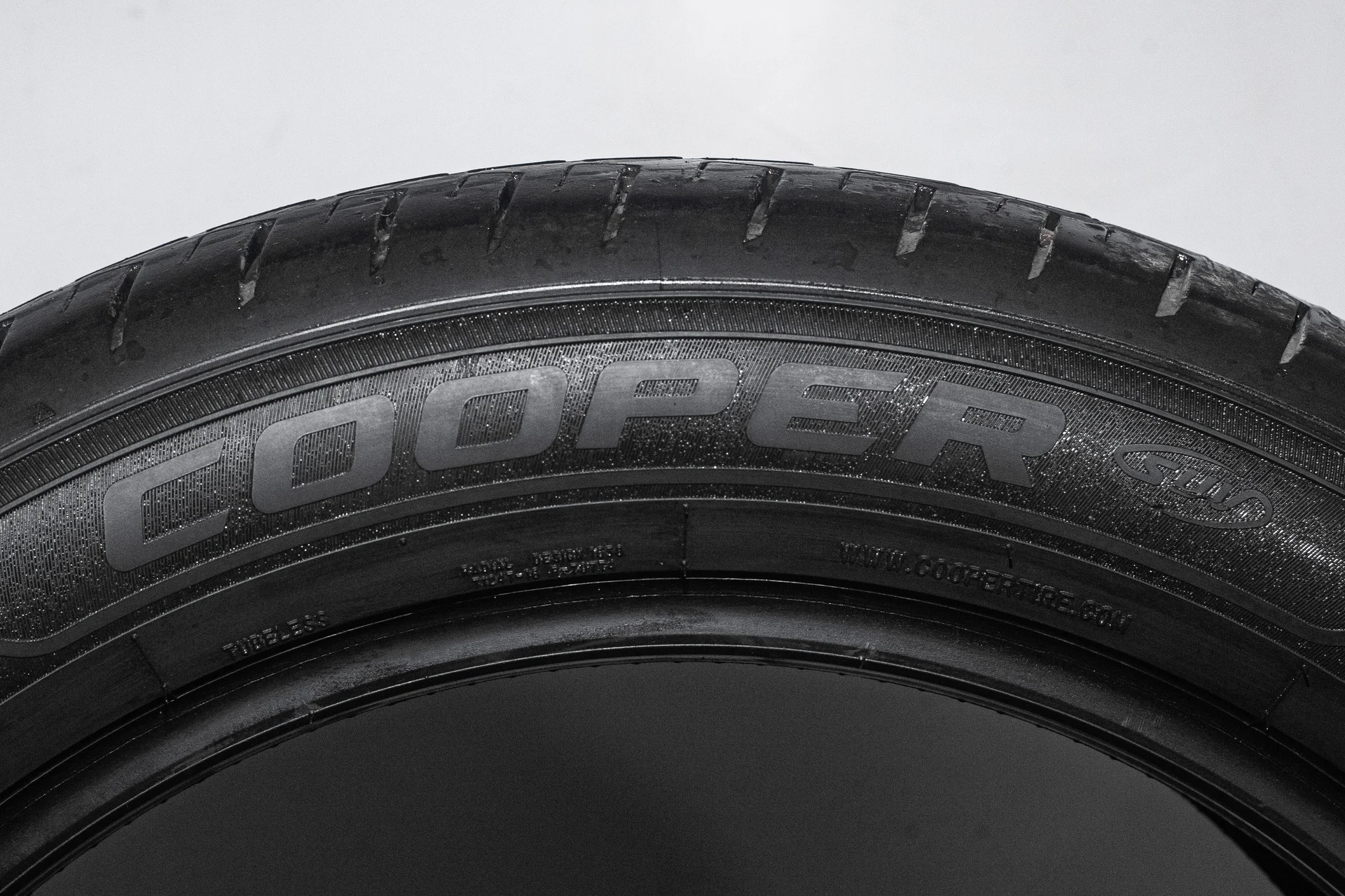 Cooper Evolution CTT 225/55 R19 99H - миниатюра 9