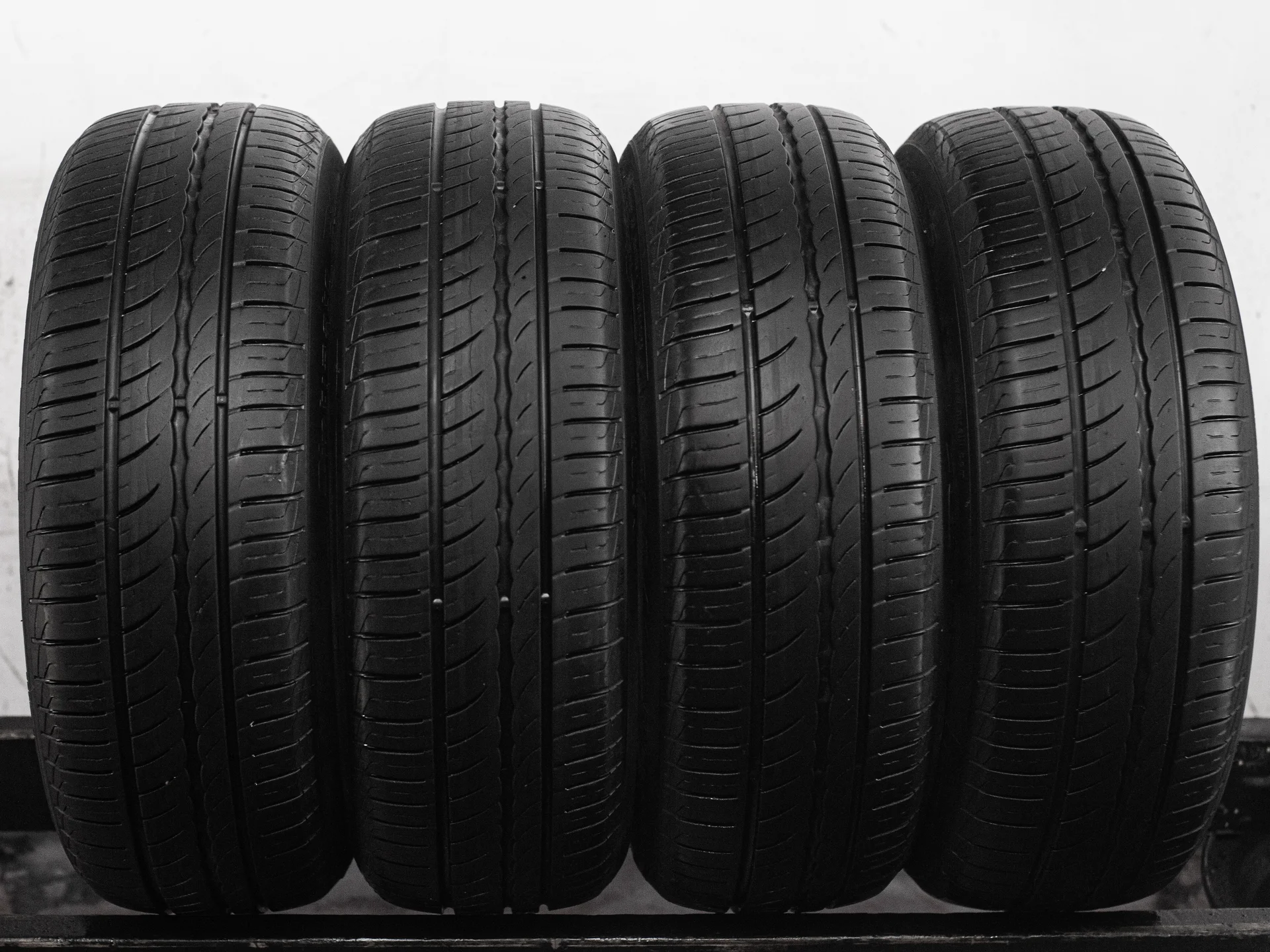 Pirelli Cinturato P1 Verde 185/60 R15 84H - изображение 1