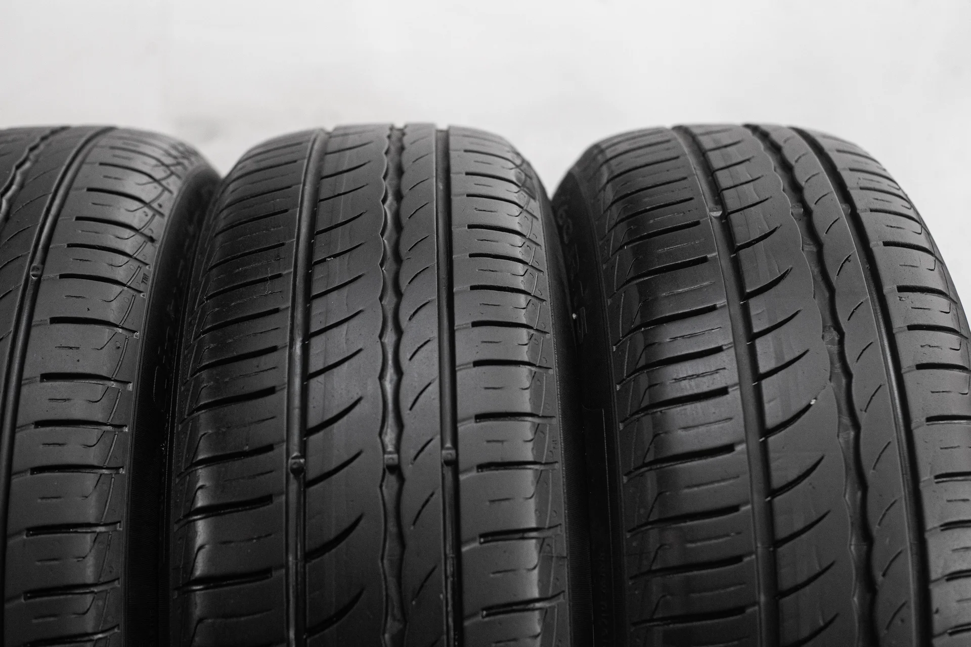 Pirelli Cinturato P1 Verde 185/60 R15 84H - миниатюра 4