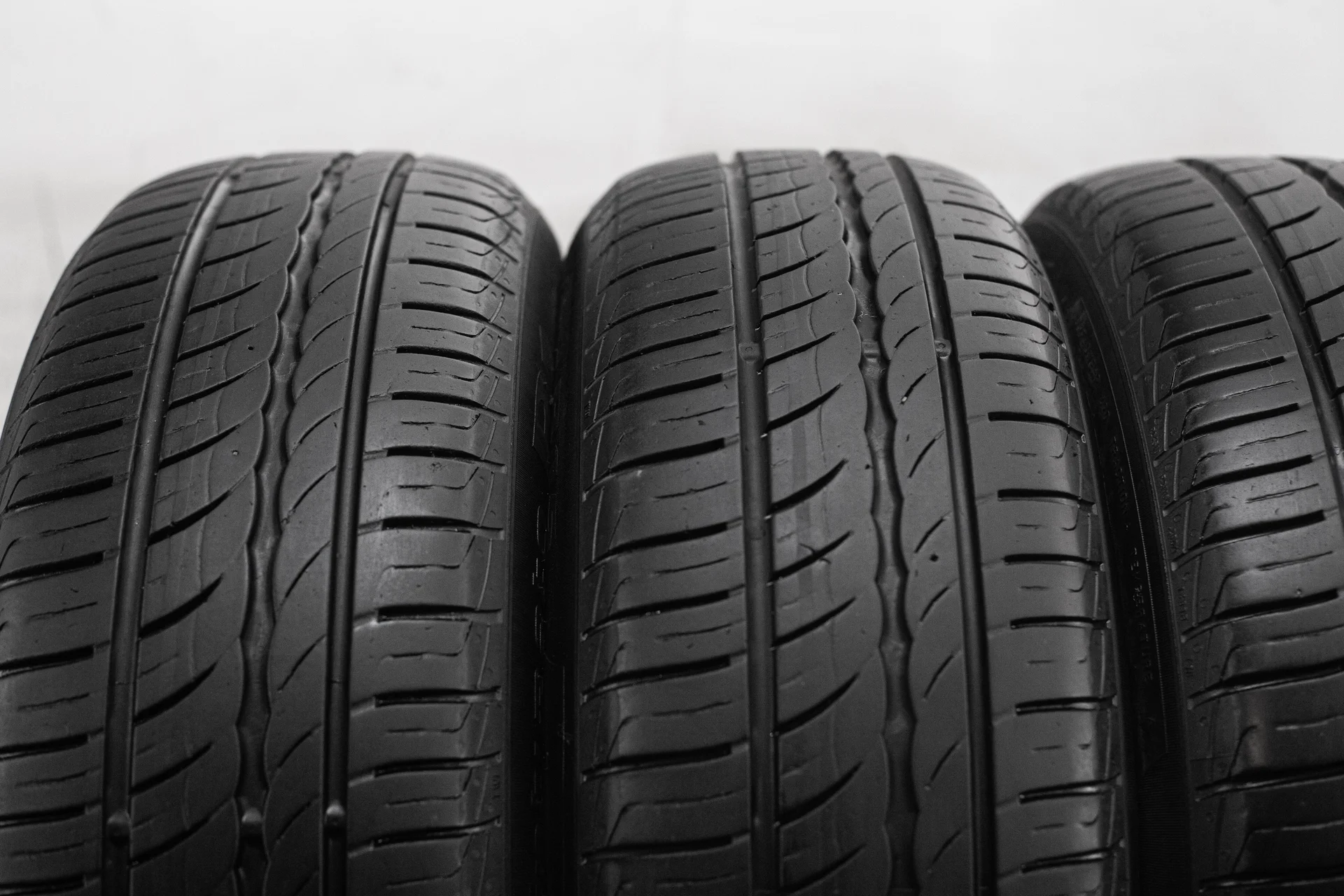 Pirelli Cinturato P1 Verde 185/60 R15 84H - миниатюра 5