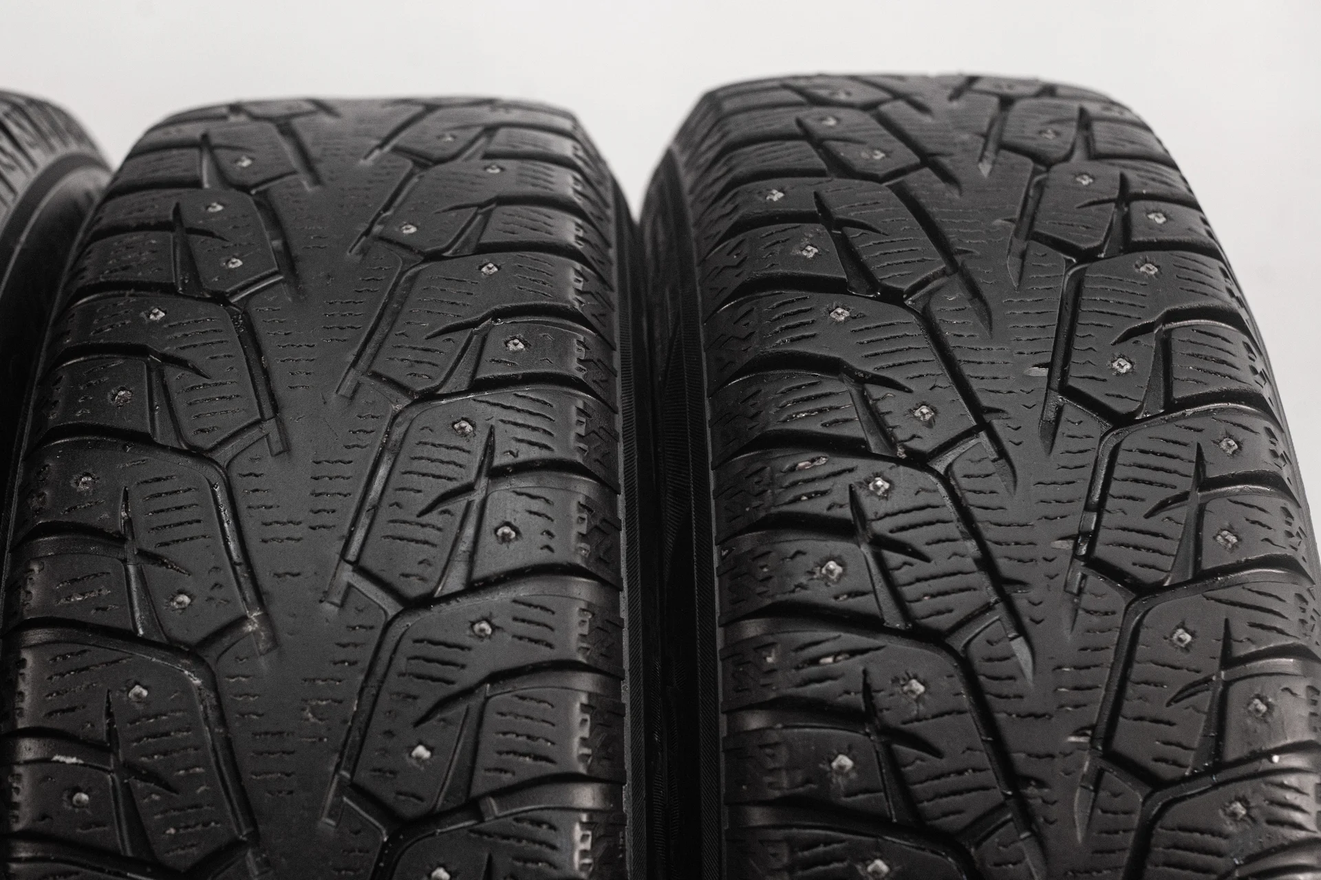 Yokohama IceGuard Stud IG55 215/65 R16 102T - миниатюра 4