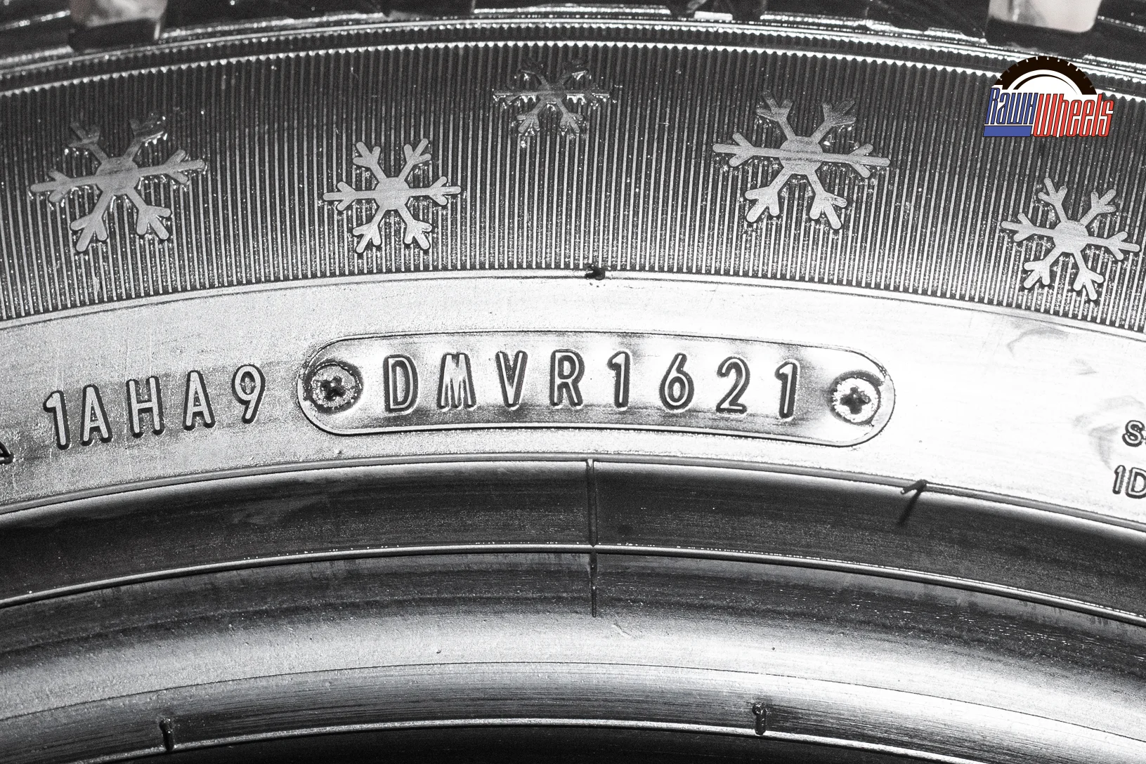 Dunlop GrandTrek Ice 03 255/45 R20 105T XL - миниатюра 10