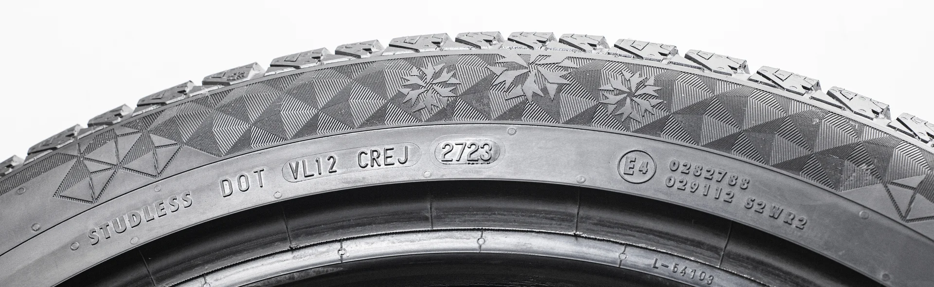 Continental ContiVikingContact 7 255/45 R20 105T - миниатюра 9