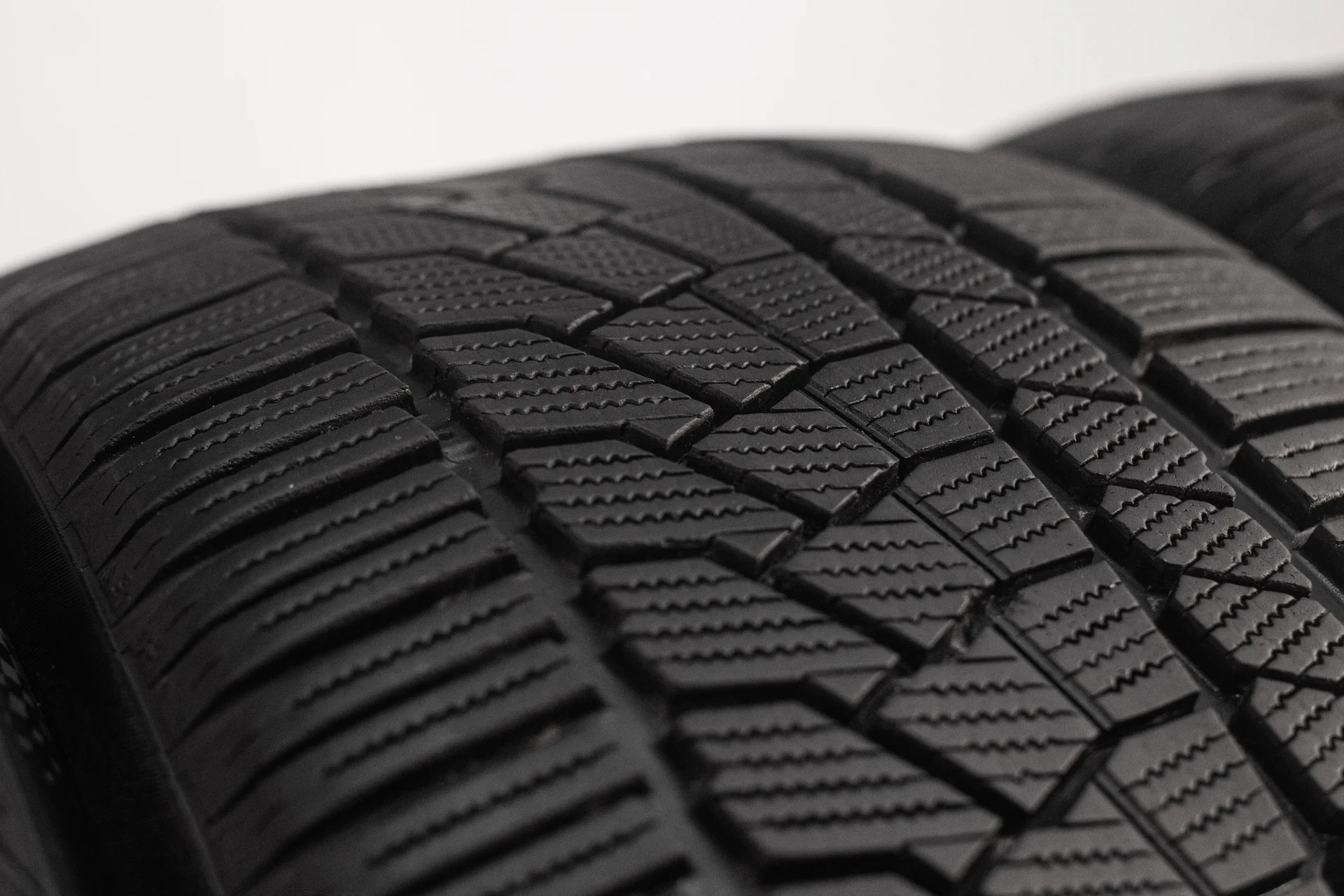 Continental WinterContact TS 860S 275/40 R22 107V - миниатюра 3