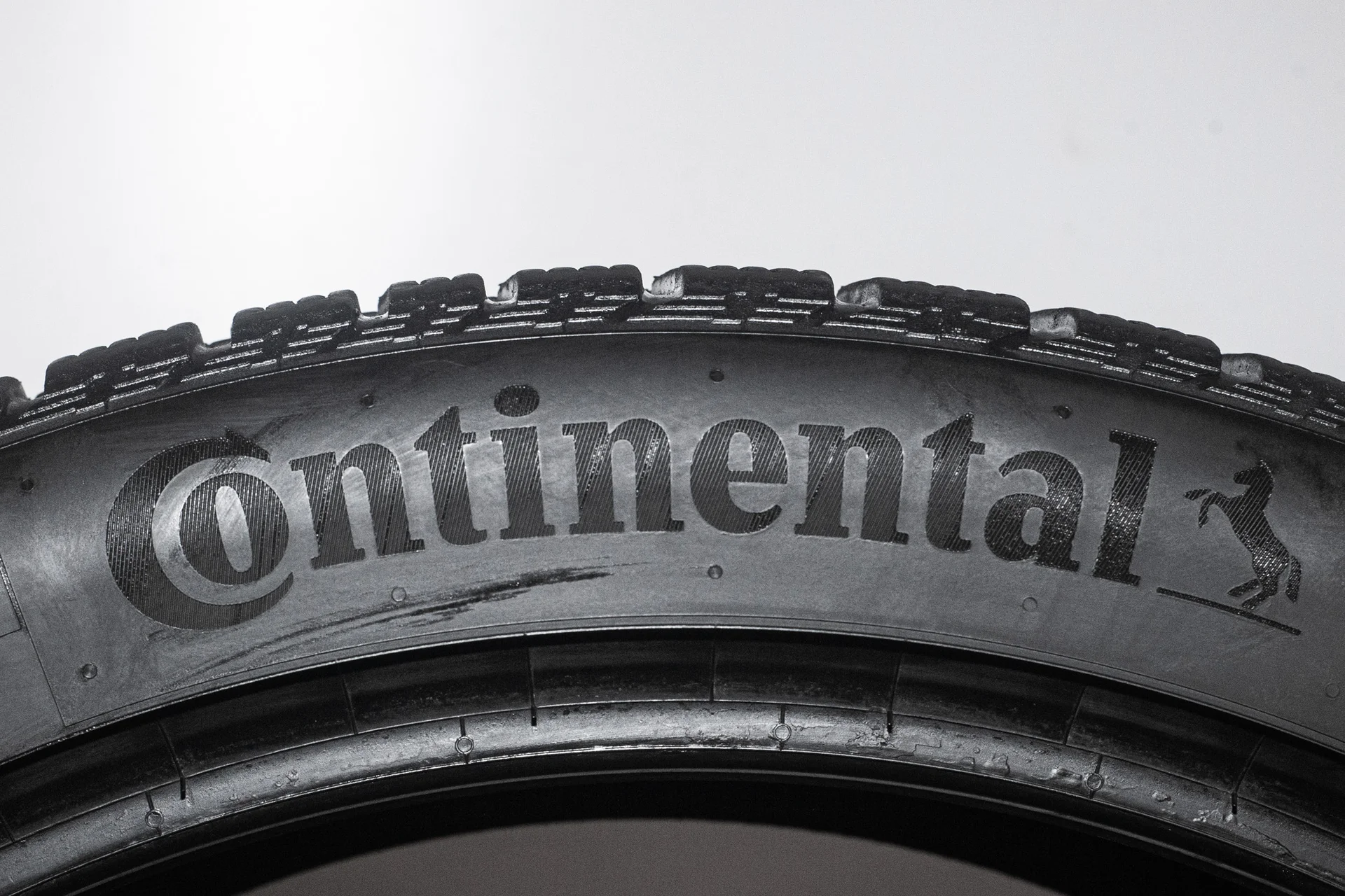 Continental WinterContact TS 860S 275/40 R22 107V - миниатюра 6