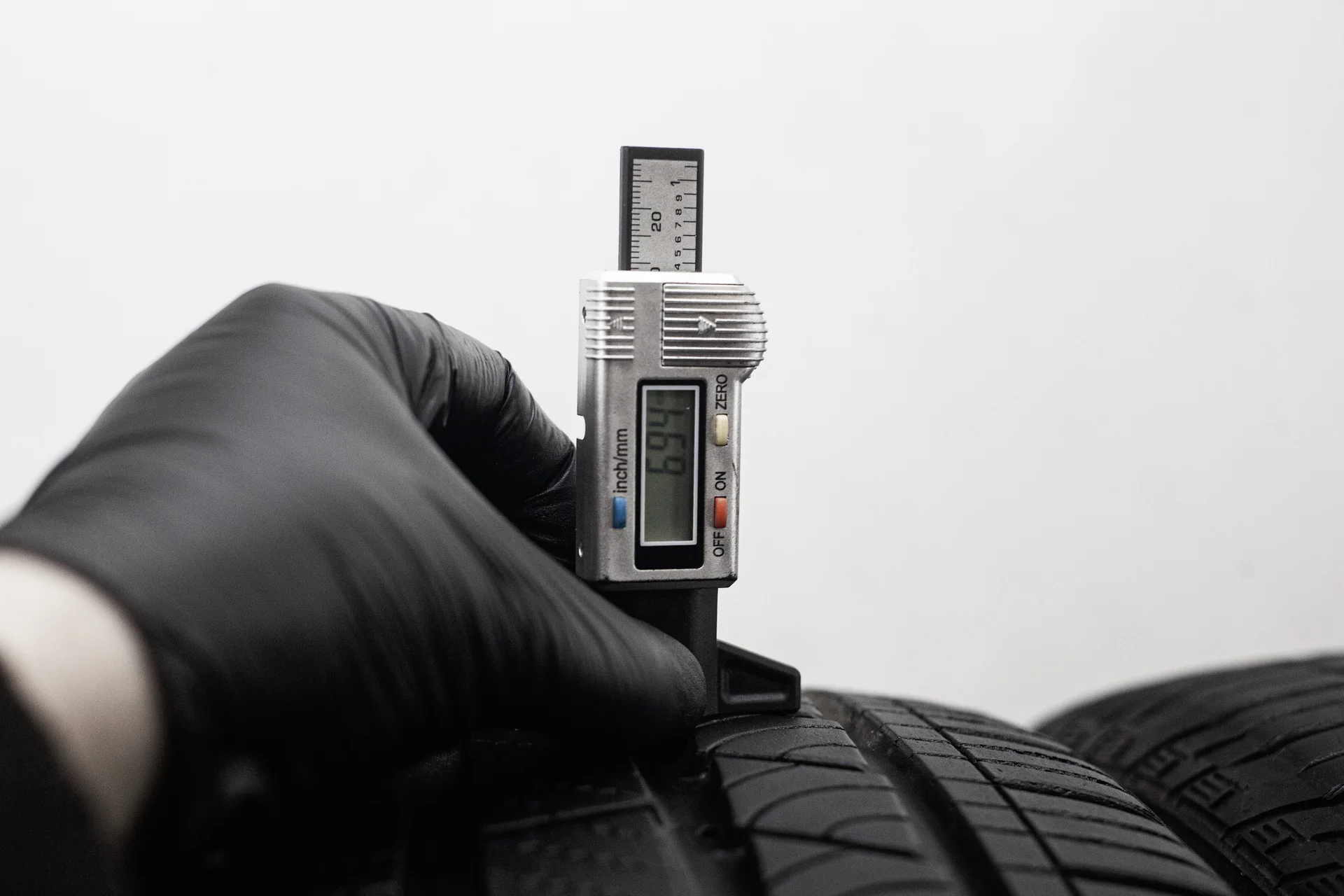 Continental ContiCrossContact LX Sport 245/45 R20 103W XL - миниатюра 2