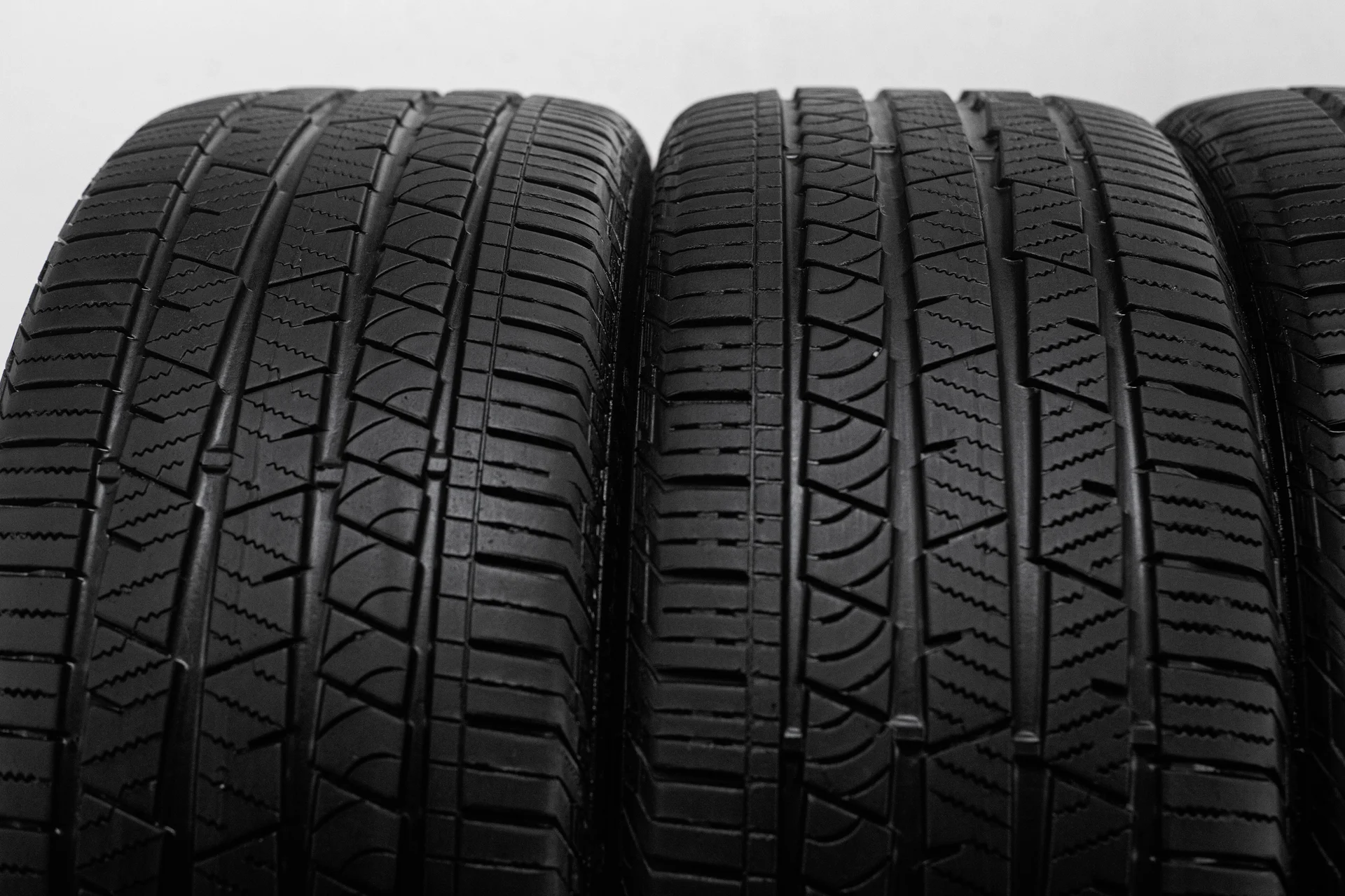 Continental ContiCrossContact LX Sport 245/45 R20 103W XL - миниатюра 5