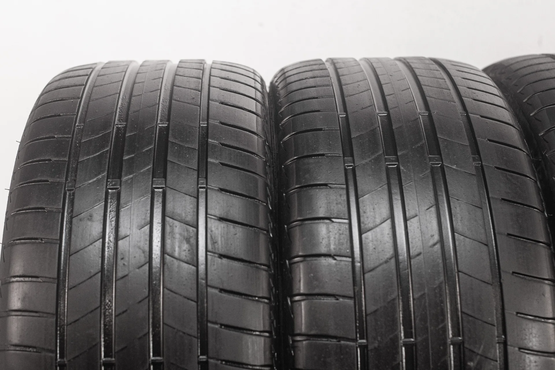 Bridgestone Turanza T005 255/40 R20 101Y - миниатюра 5