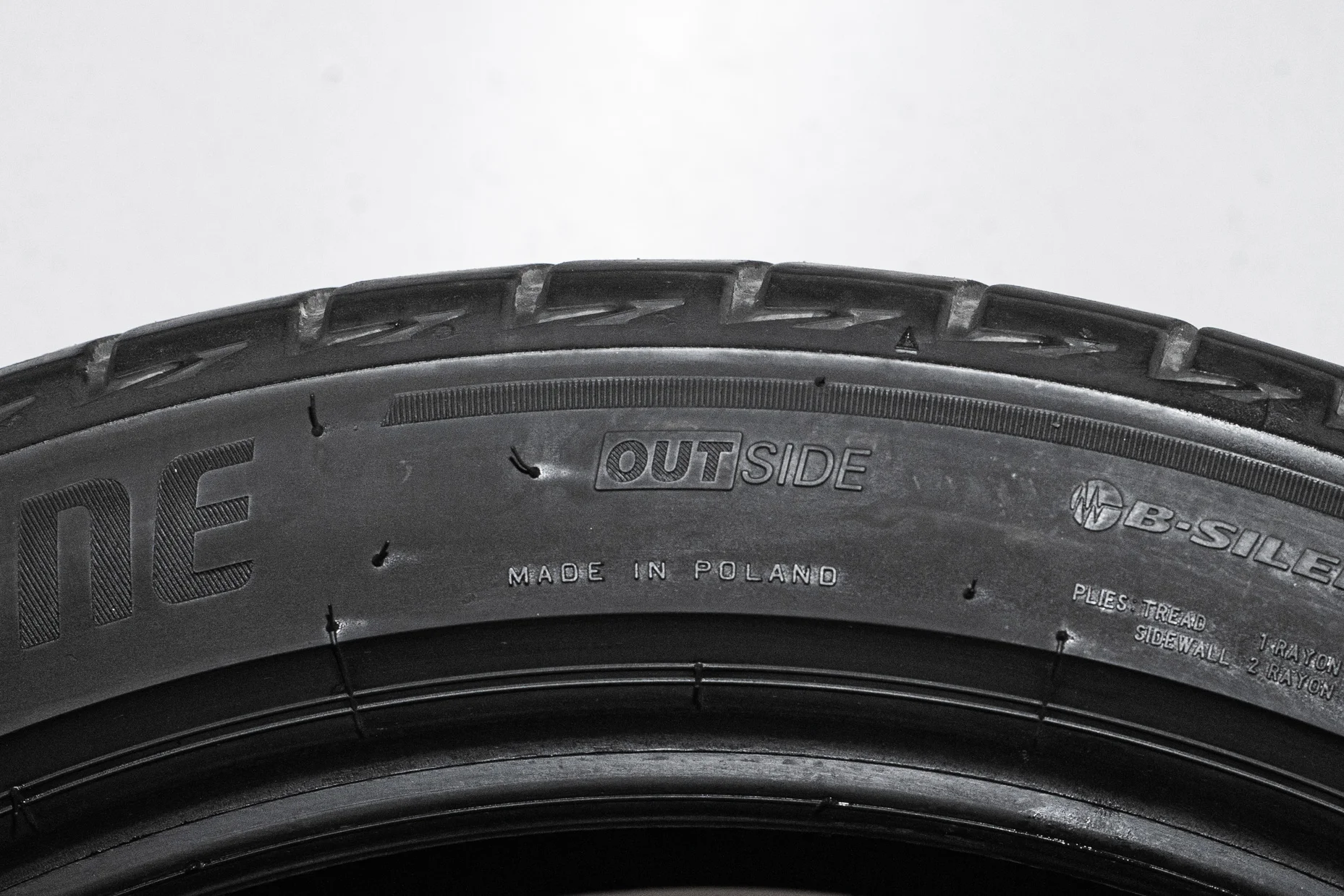 Bridgestone Turanza T005 255/40 R20 101Y B-Silent - миниатюра 10