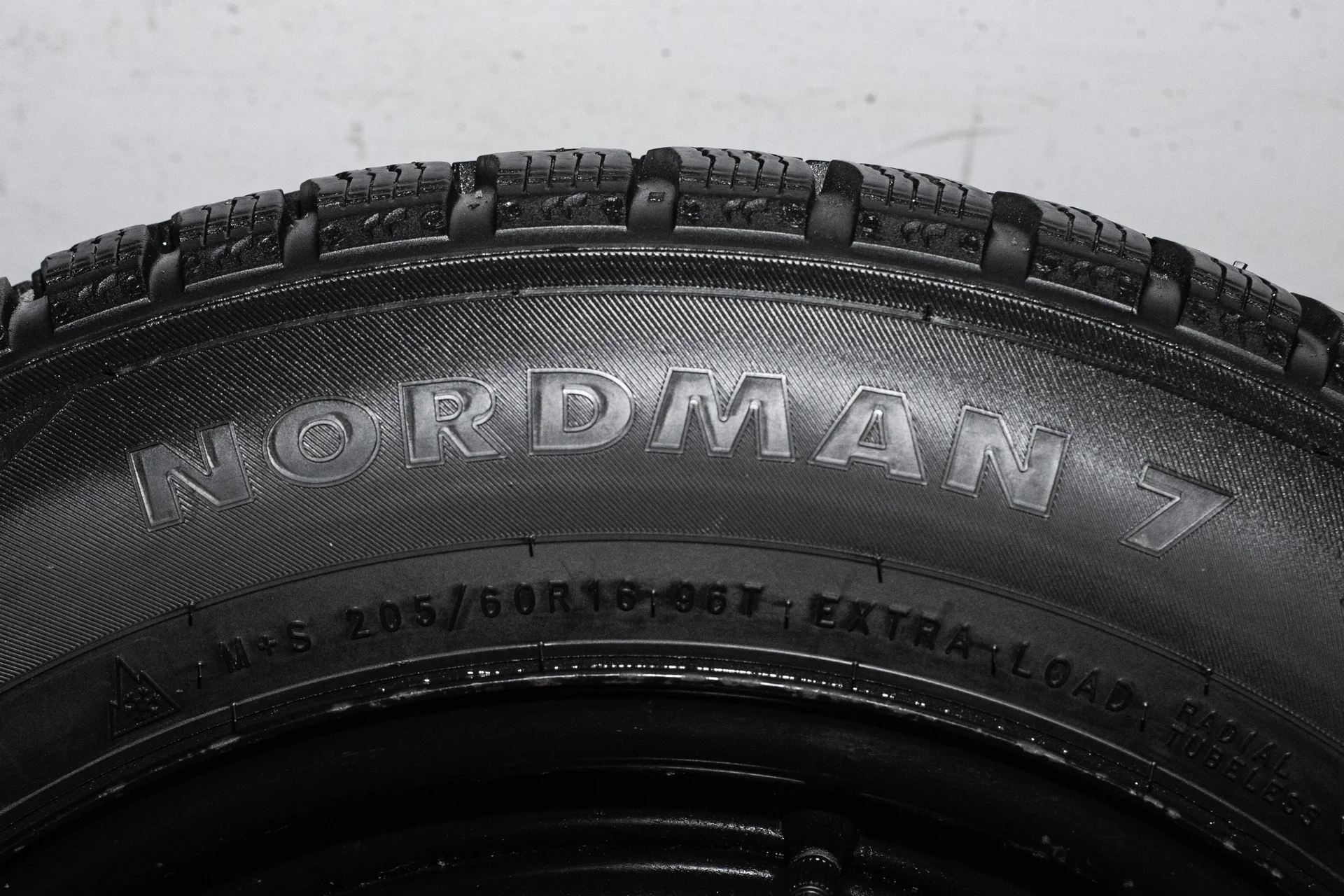 Nokian Nordman 7 205/60 R16 96T XL - миниатюра 10