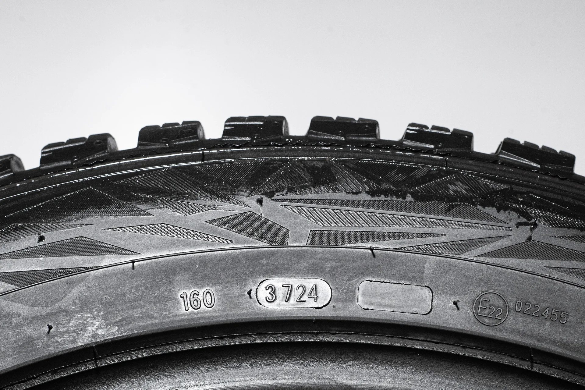 Ikon Autograph Ice 9 SUV 265/45 R20 108T + 295/40 R20 110T - миниатюра 10