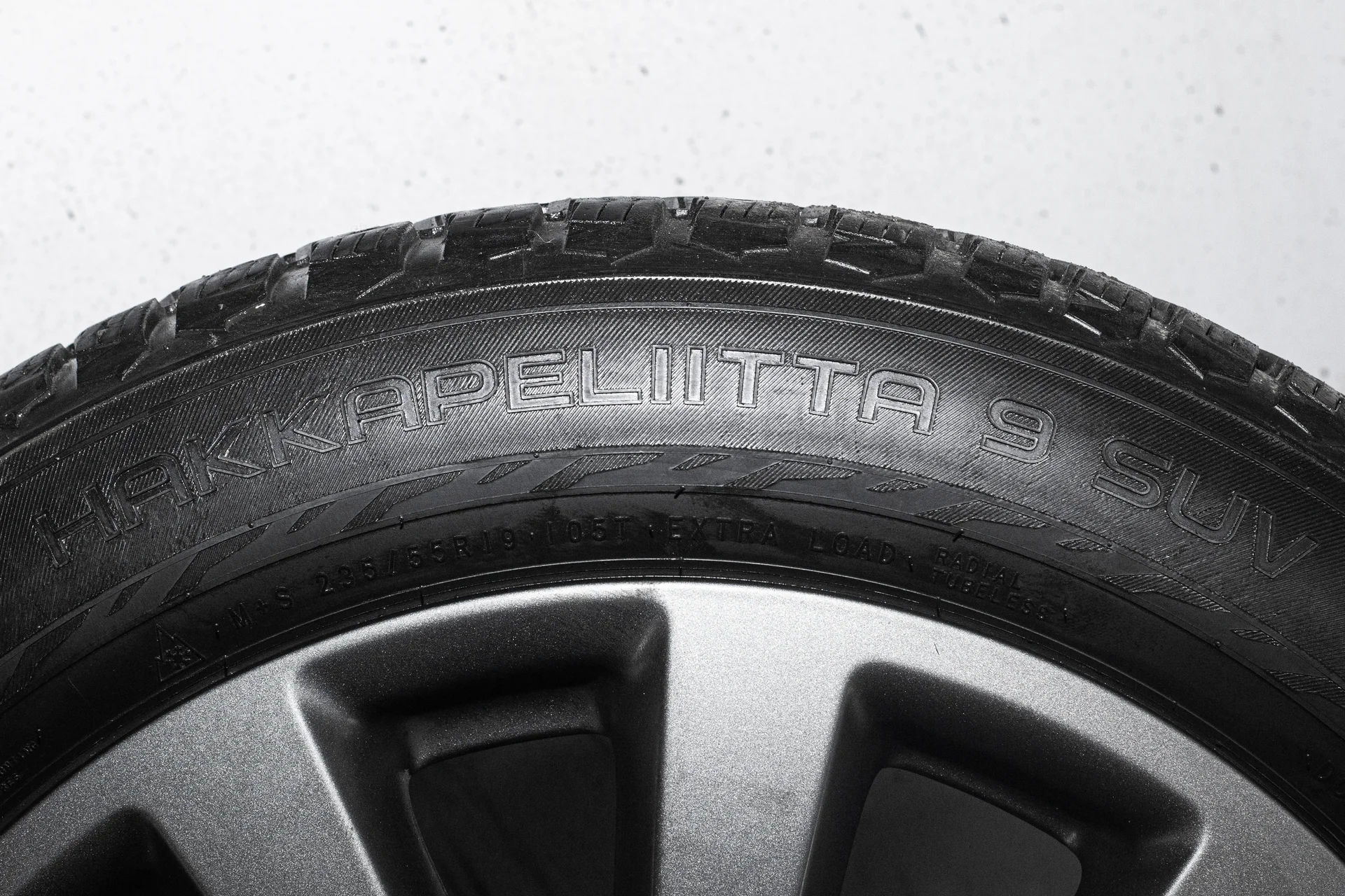 Nokian Hakkapeliitta 9 SUV 235/55 R19 105T XL - миниатюра 10