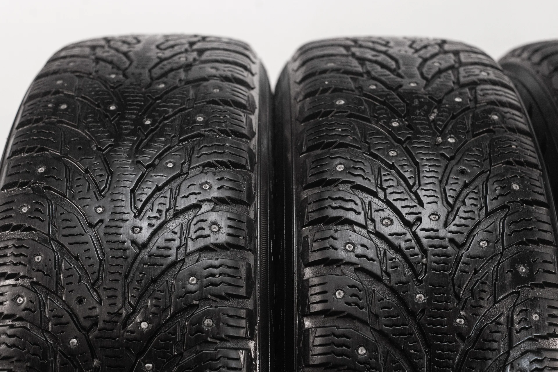 Nokian Hakkapeliitta 9 SUV 225/65 R17 106T - миниатюра 5
