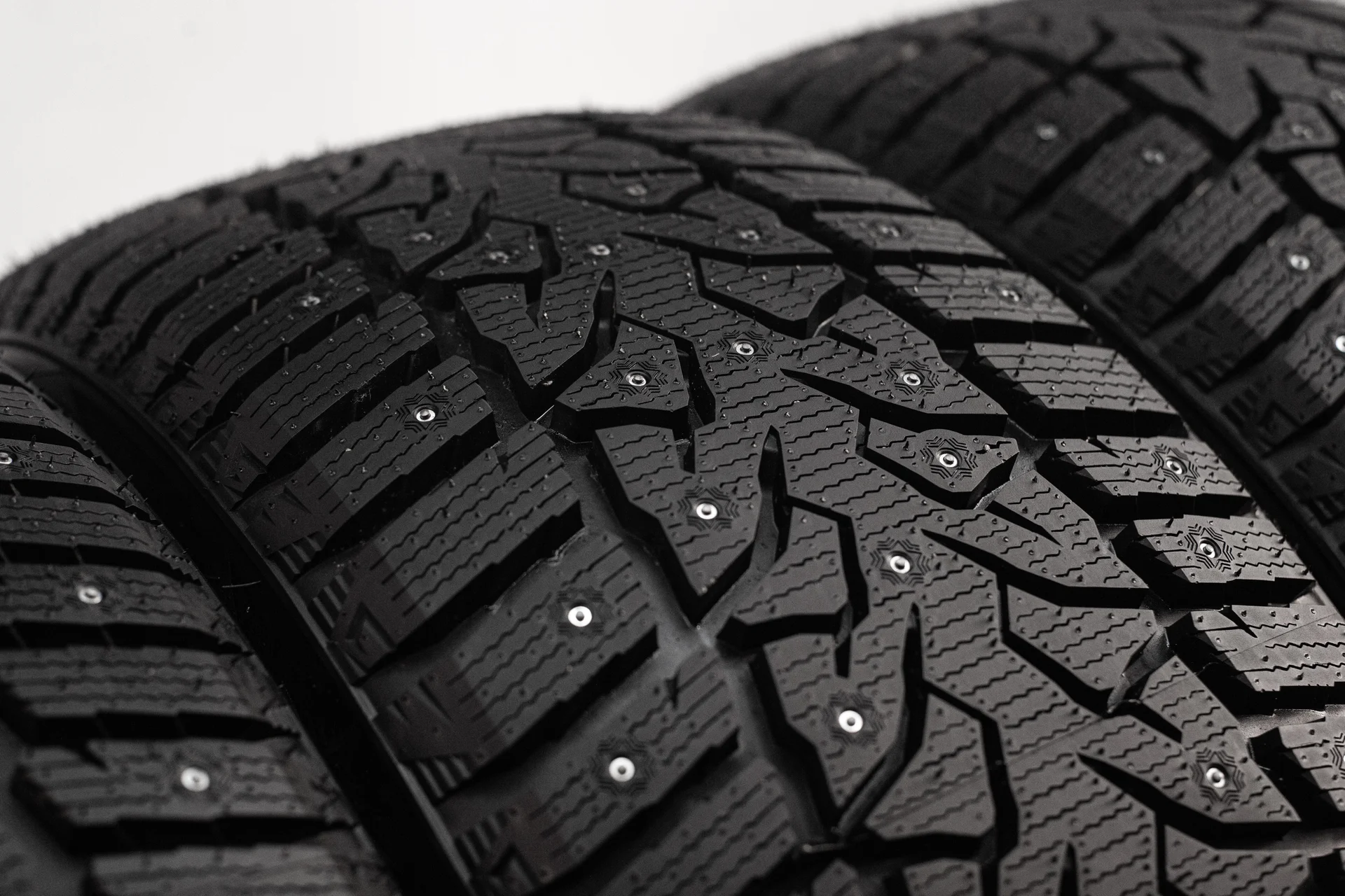 Compasal Winter Stud 245/45 R20 103T - миниатюра 3