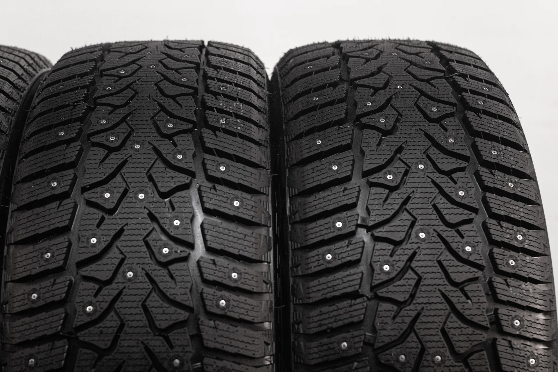 Compasal Winter Stud 245/45 R20 103T - миниатюра 4