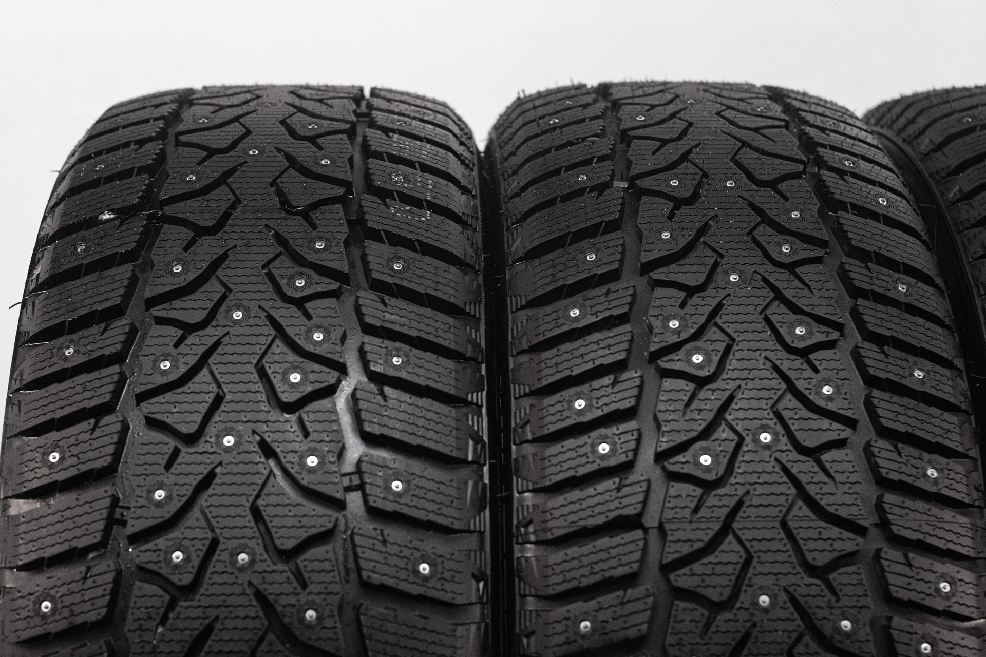 Compasal Winter Stud 245/45 R20 103T - миниатюра 5