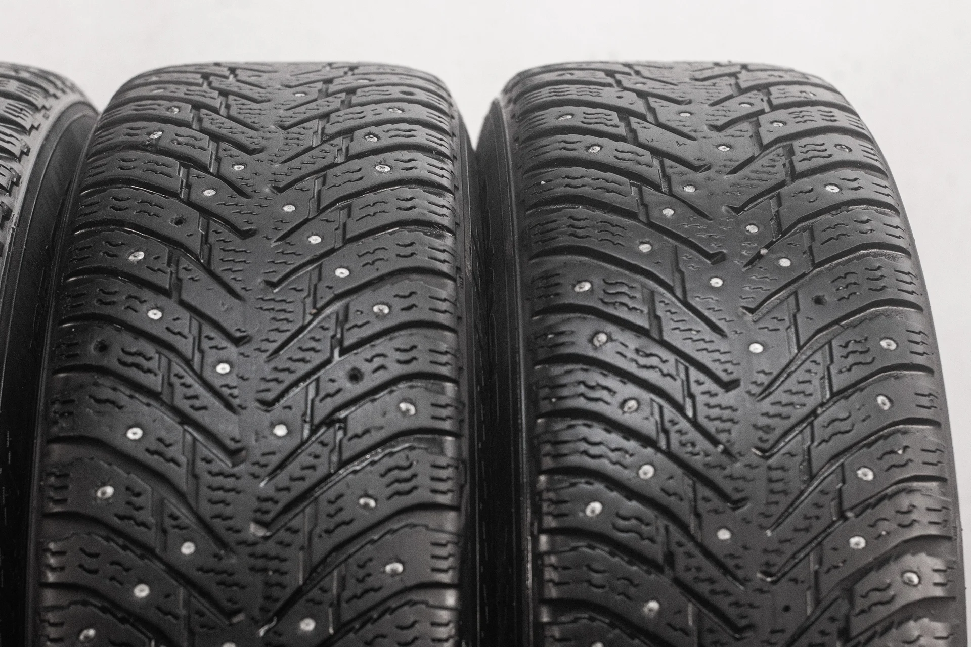Nokian Hakkapeliitta 8 185/65 R15 92T - миниатюра 4