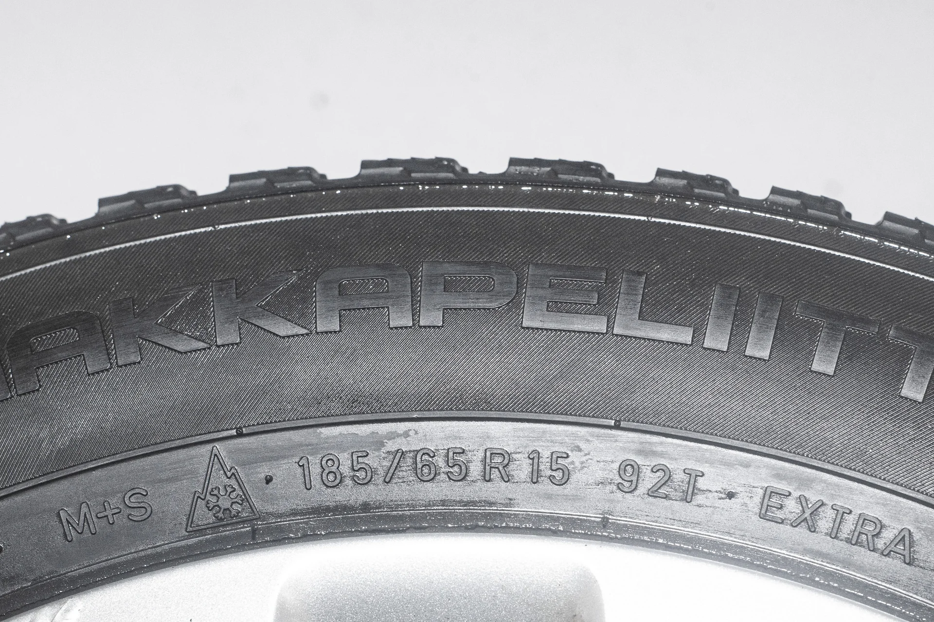 Nokian Hakkapeliitta 8 185/65 R15 92T - миниатюра 8