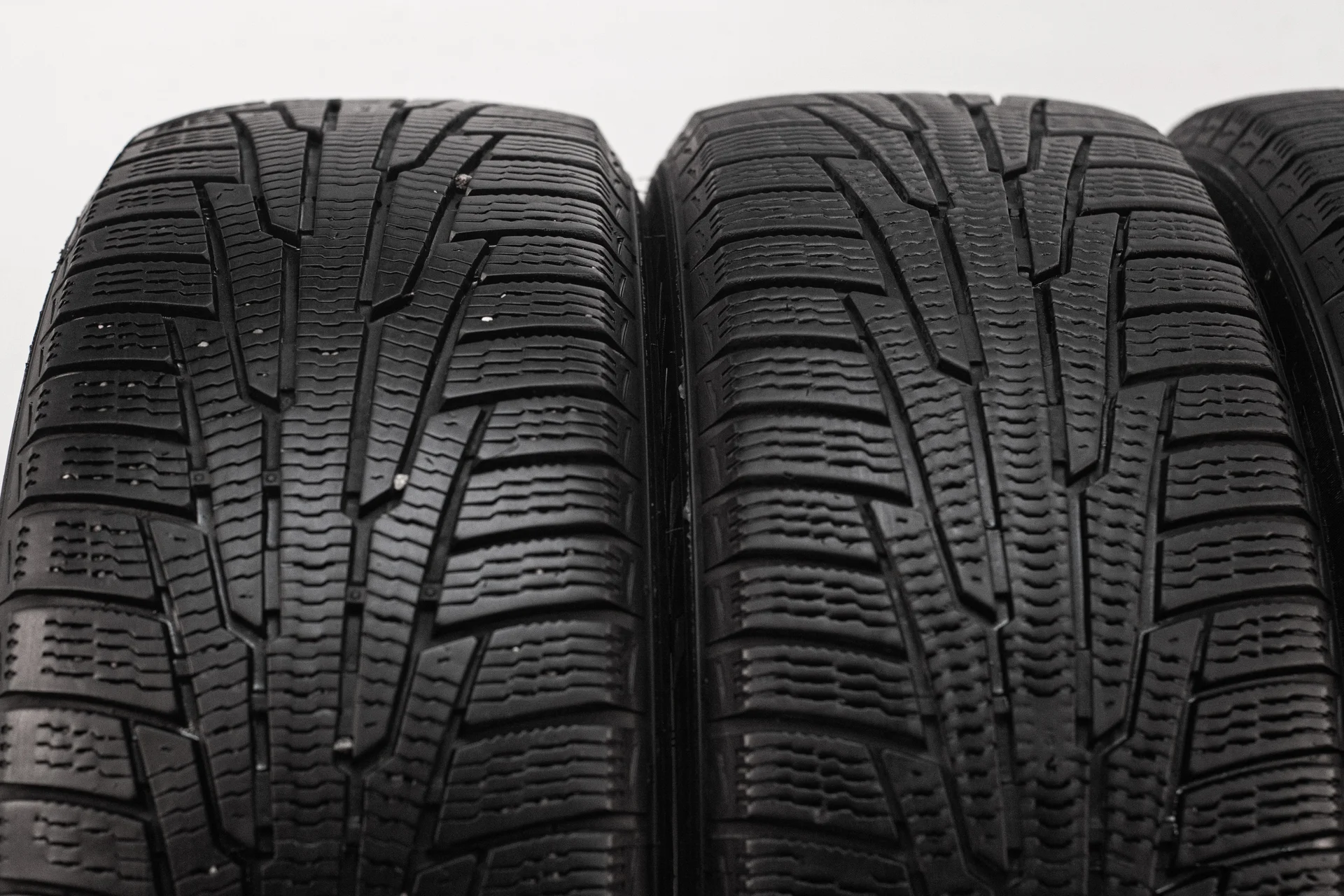 Nokian Nordman RS2 215/55 R17 98R - миниатюра 5