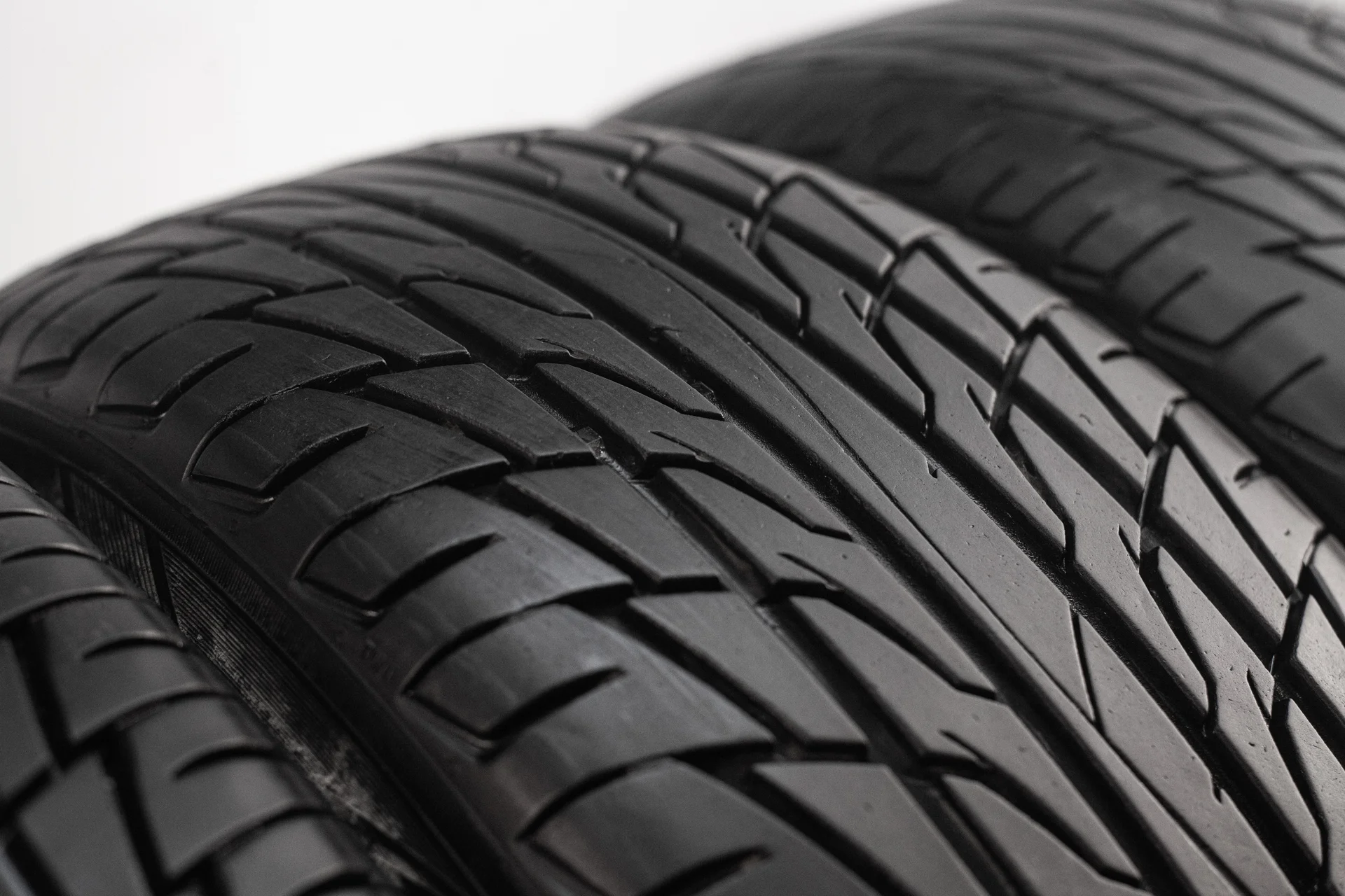 Белшина Astarta SUV 225/60 R18 100H - миниатюра 3
