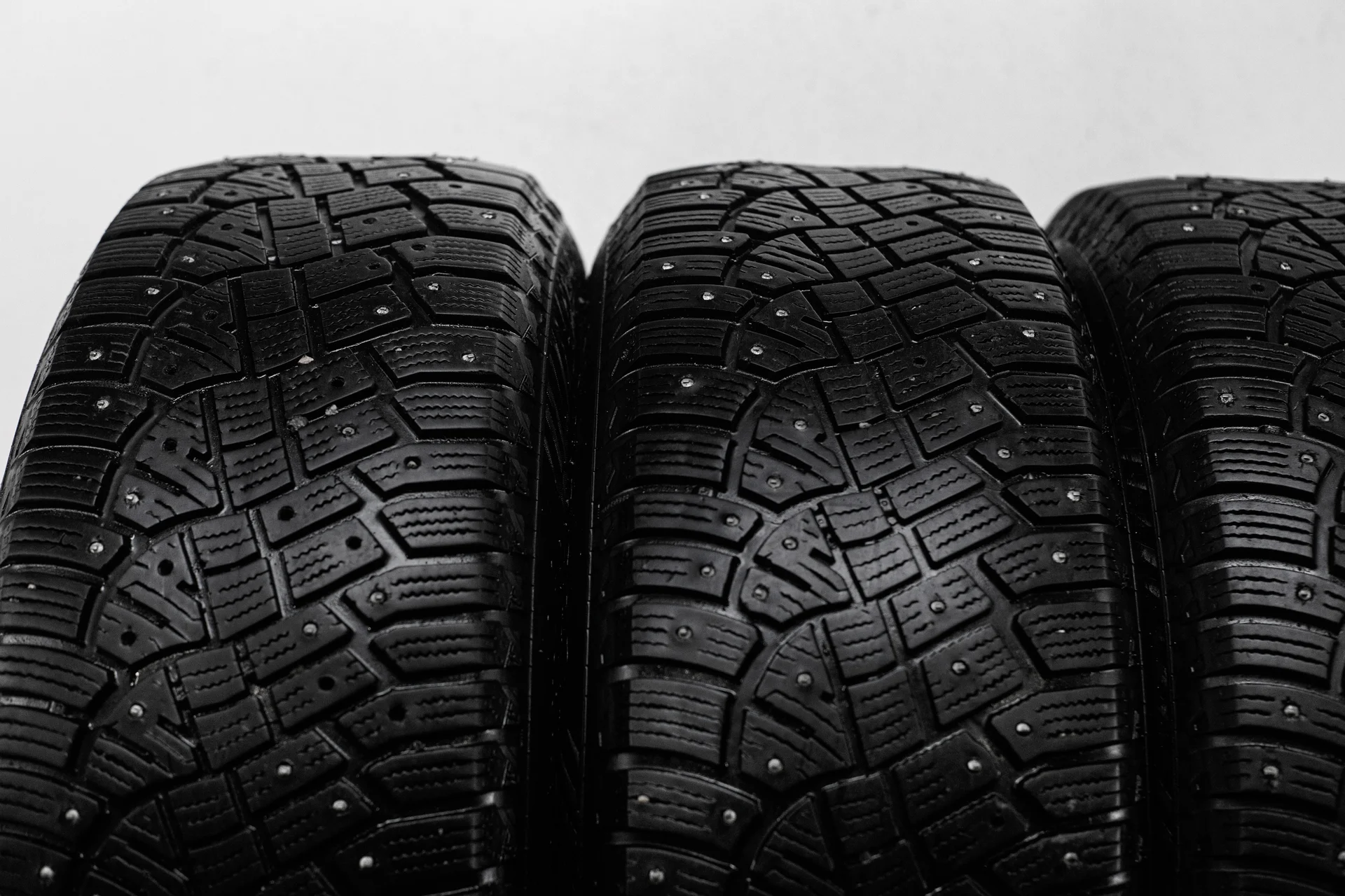 Continental ContiIceContact 2 SUV 235/65 R18 110T XL - миниатюра 5