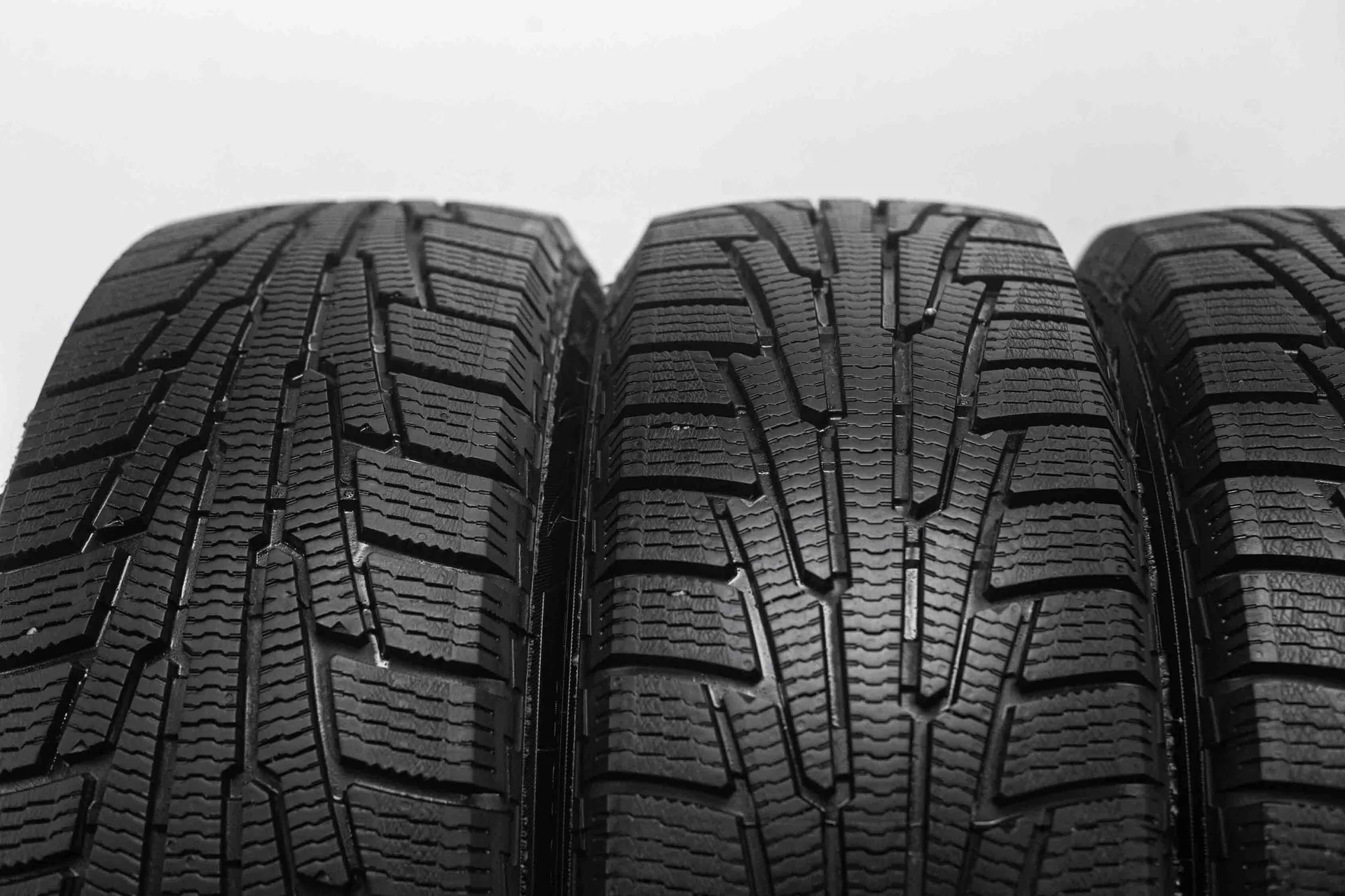 Ikon Character Snow 2 SUV 225/60 R18 104R XL - миниатюра 5