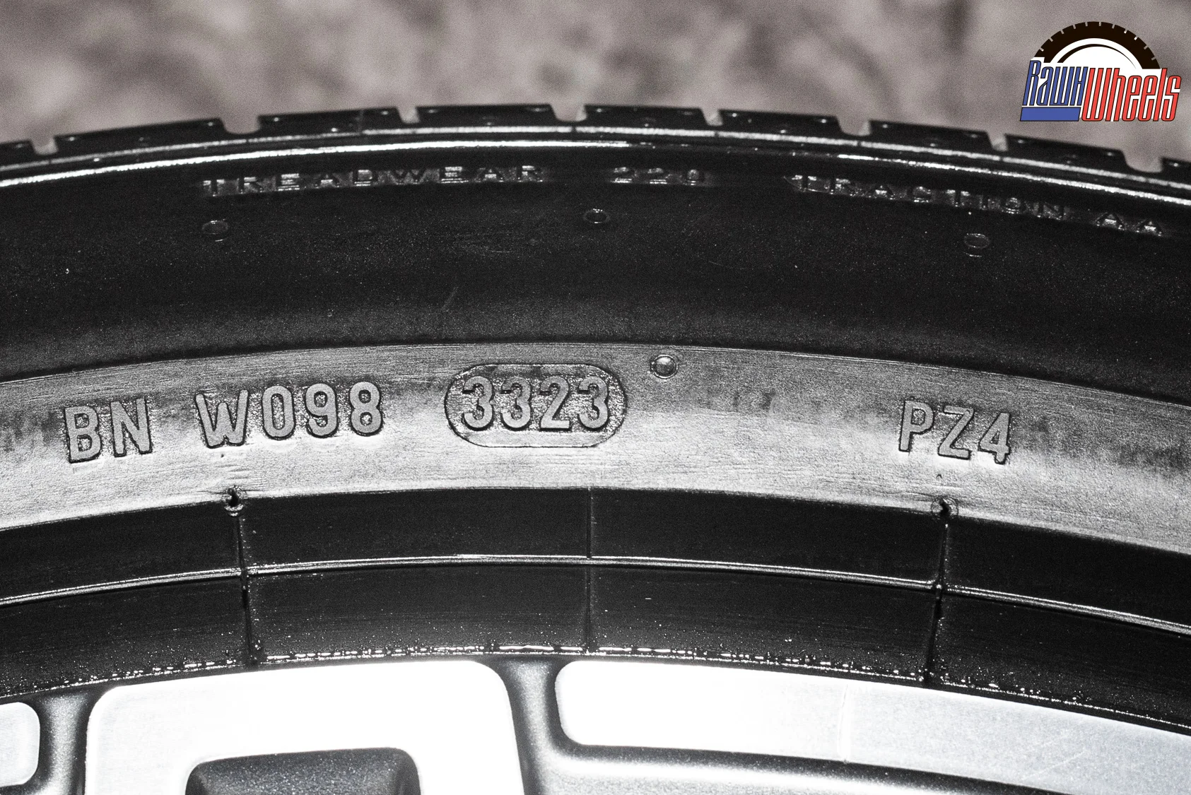 Pirelli P ZERO (PZ4) 275/45 R21 107Y и 315/40 R21 111Y - миниатюра 6