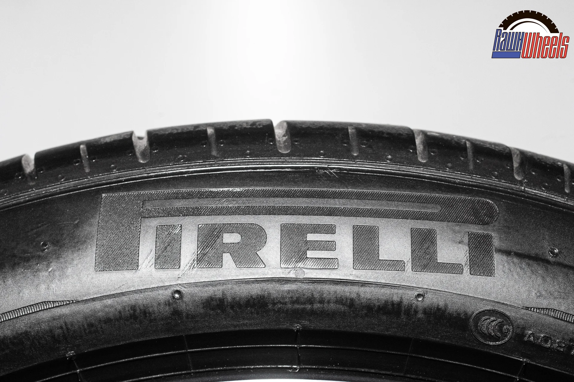 Pirelli P ZERO (PZ4) 275/45 R21 107Y и 315/40 R21 111Y - миниатюра 7
