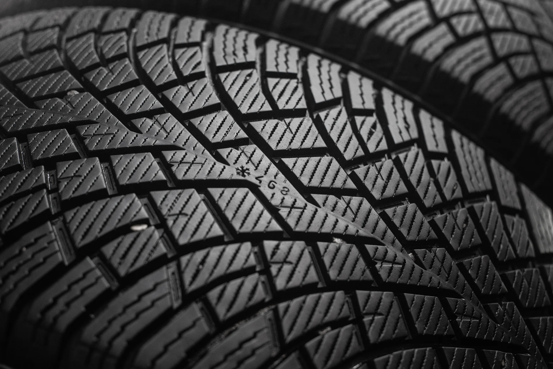 Nokian Hakkapeliitta R5 SUV 275/45 R20 110T XL - миниатюра 3
