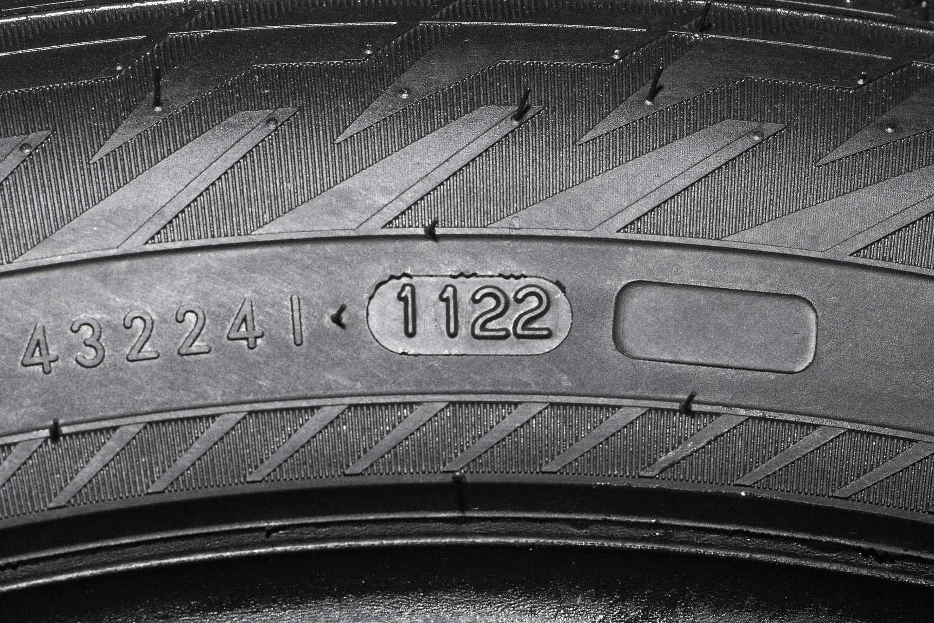 Nokian Hakkapeliitta R5 SUV 275/45 R20 110T XL - миниатюра 7