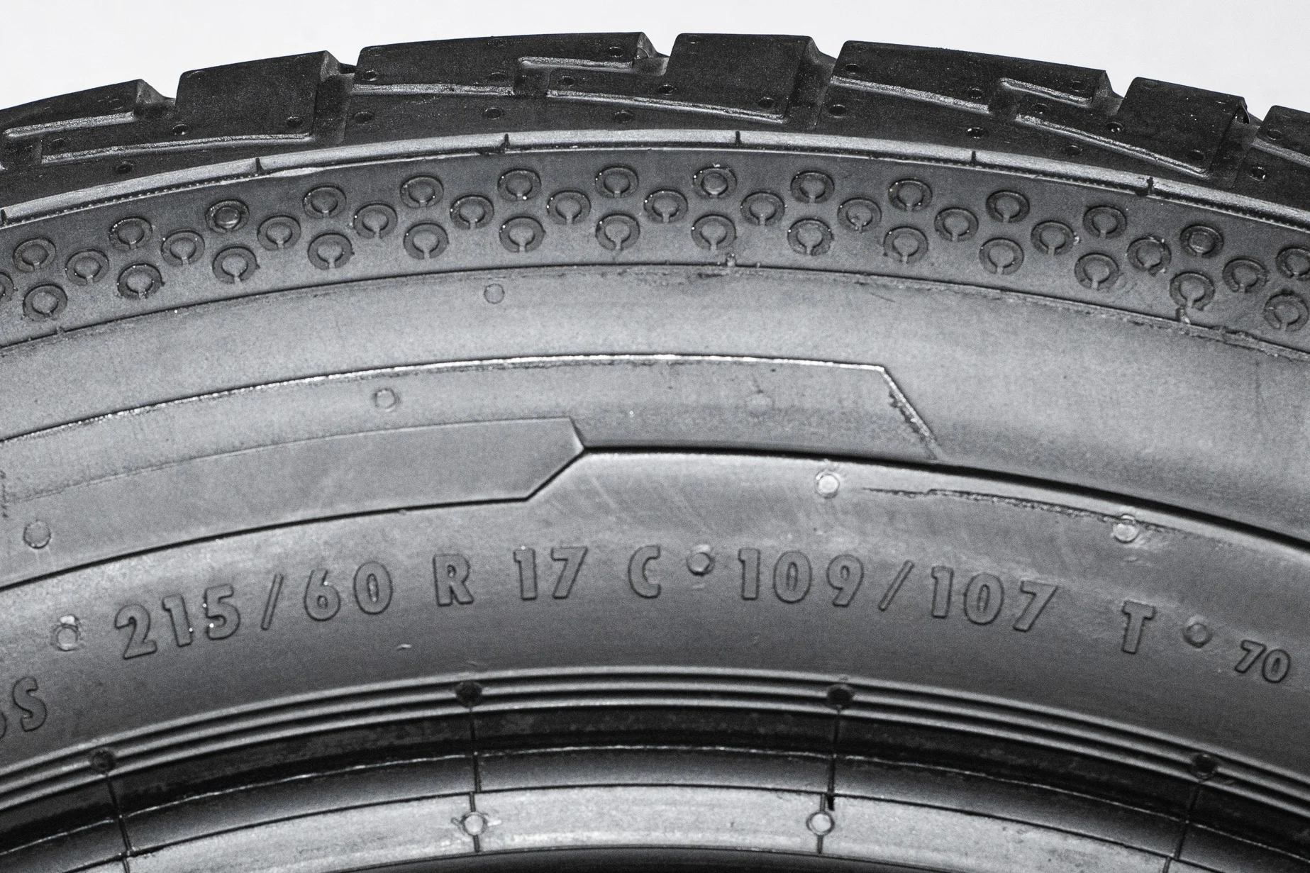 Continental ContiVanContact 100 215/60 R17C 109/107T - миниатюра 8