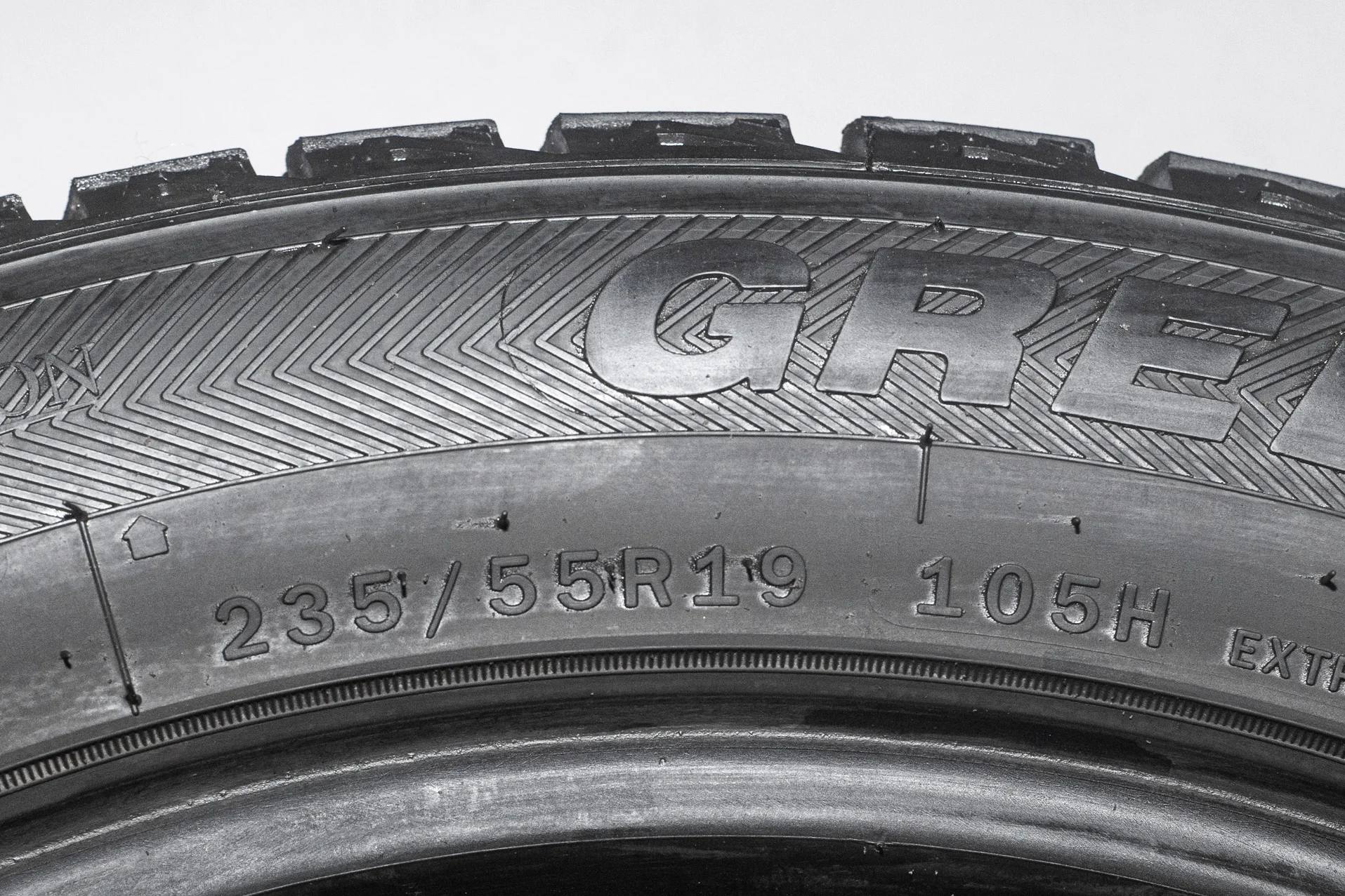 LingLong Greenmax Winter Ice I-15 SUV 235/55 R19 105H - миниатюра 8