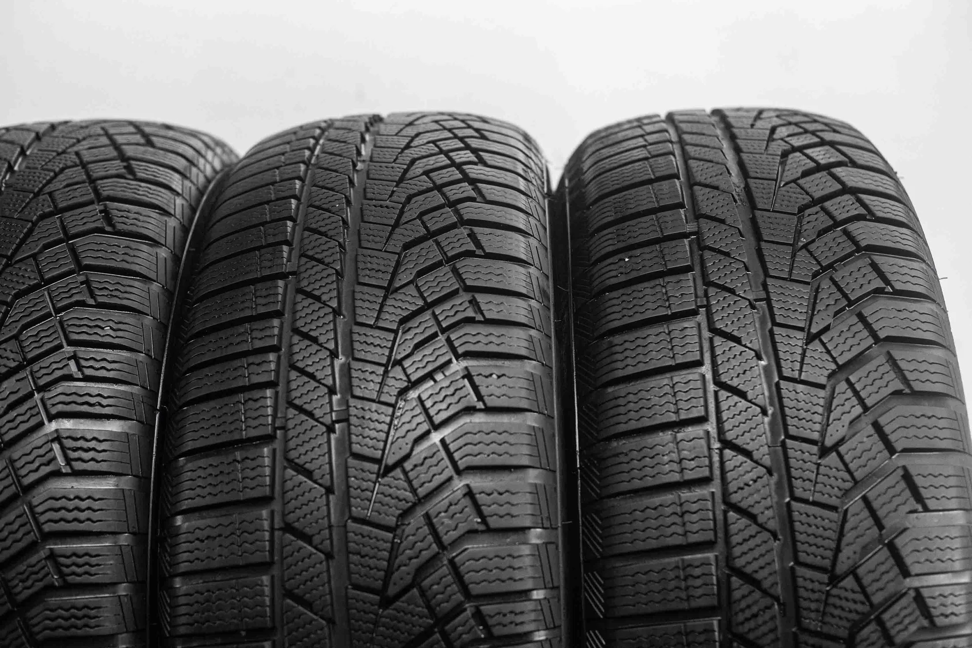Sailun Ice Blazer Alpine Evo 1 235/60 R18 107V XL - миниатюра 4