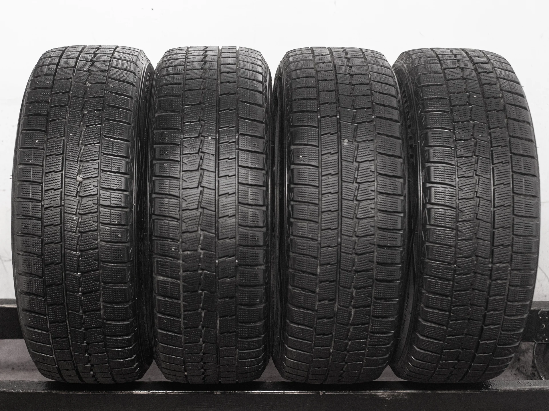 Dunlop Winter Maxx WM01 225/55 R17 101T XL - изображение 1